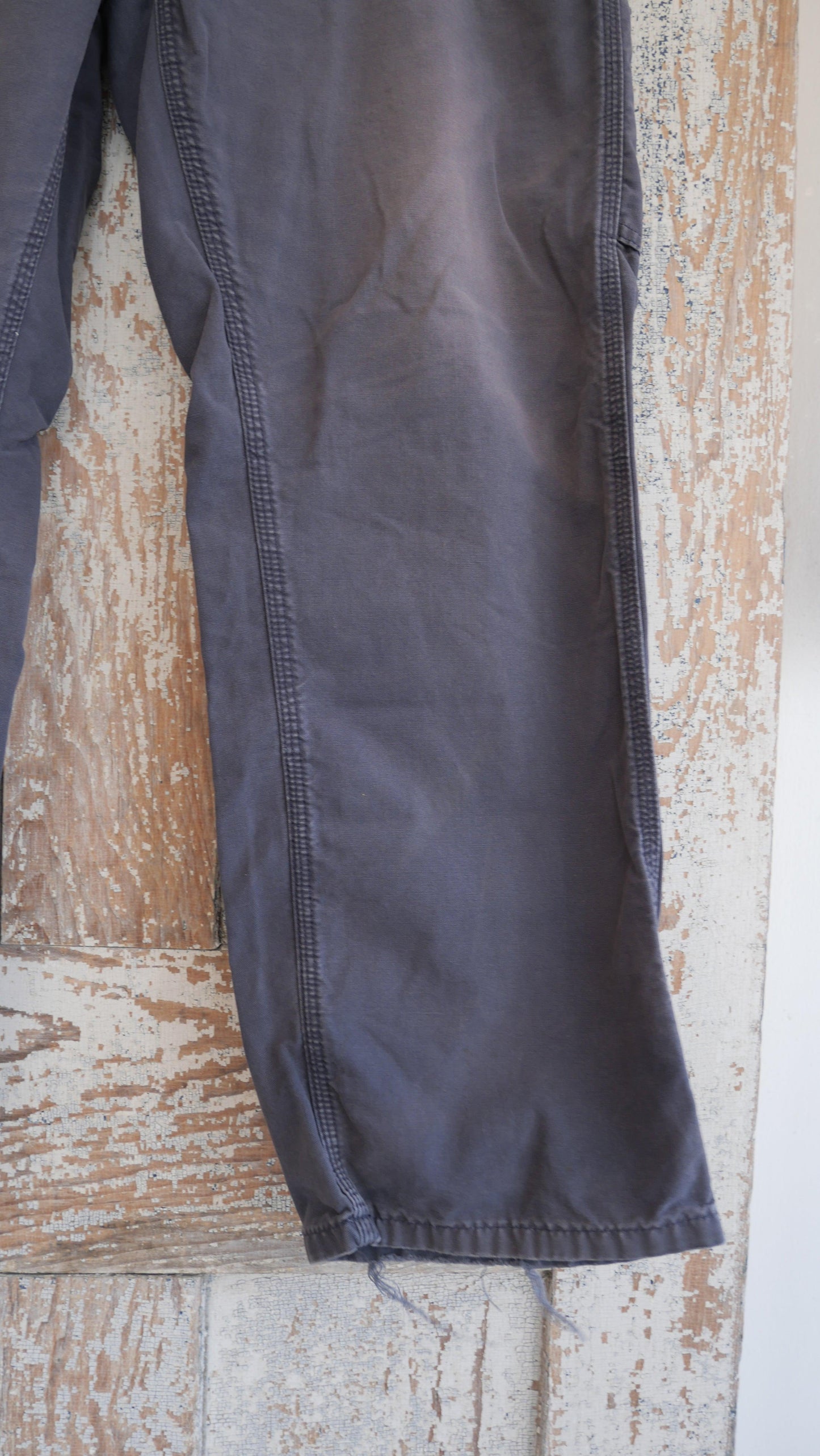 2000s Navy Carhartt Pants | 33