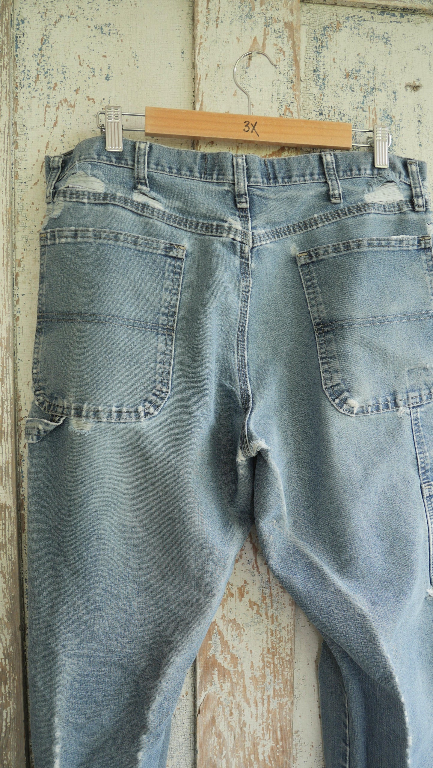 2000s Distressed Wrangler Denim | 34
