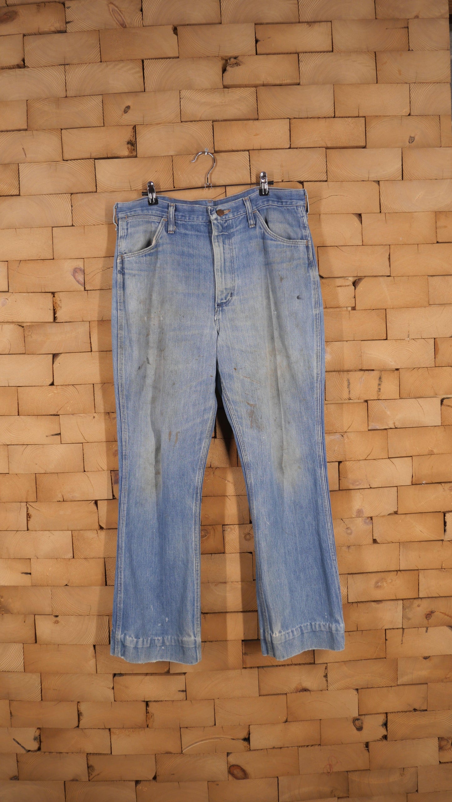 1970s Flared Wrangler Denim | 35