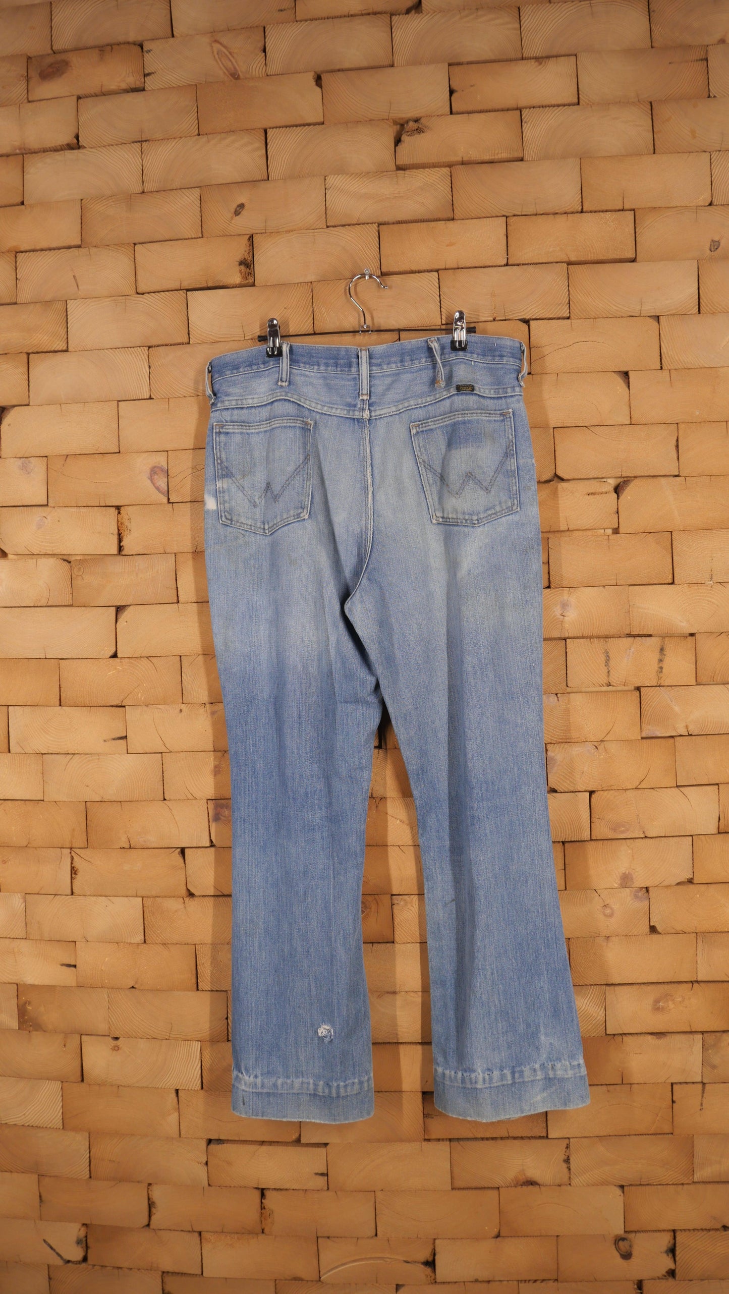 1970s Flared Wrangler Denim | 35