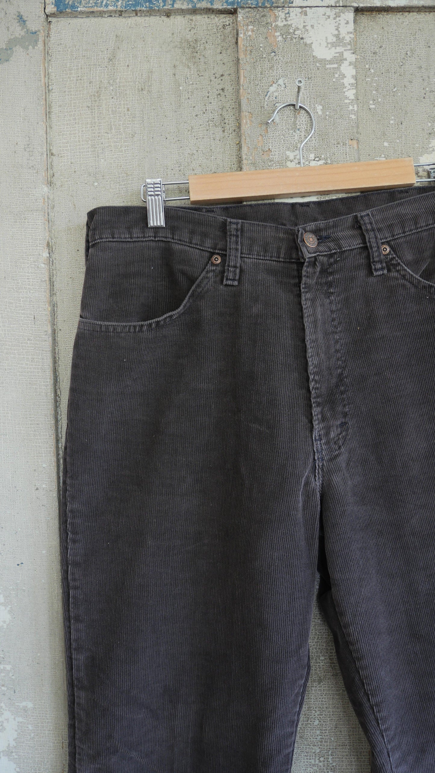 1970s Flared Corduroy Pants | 34