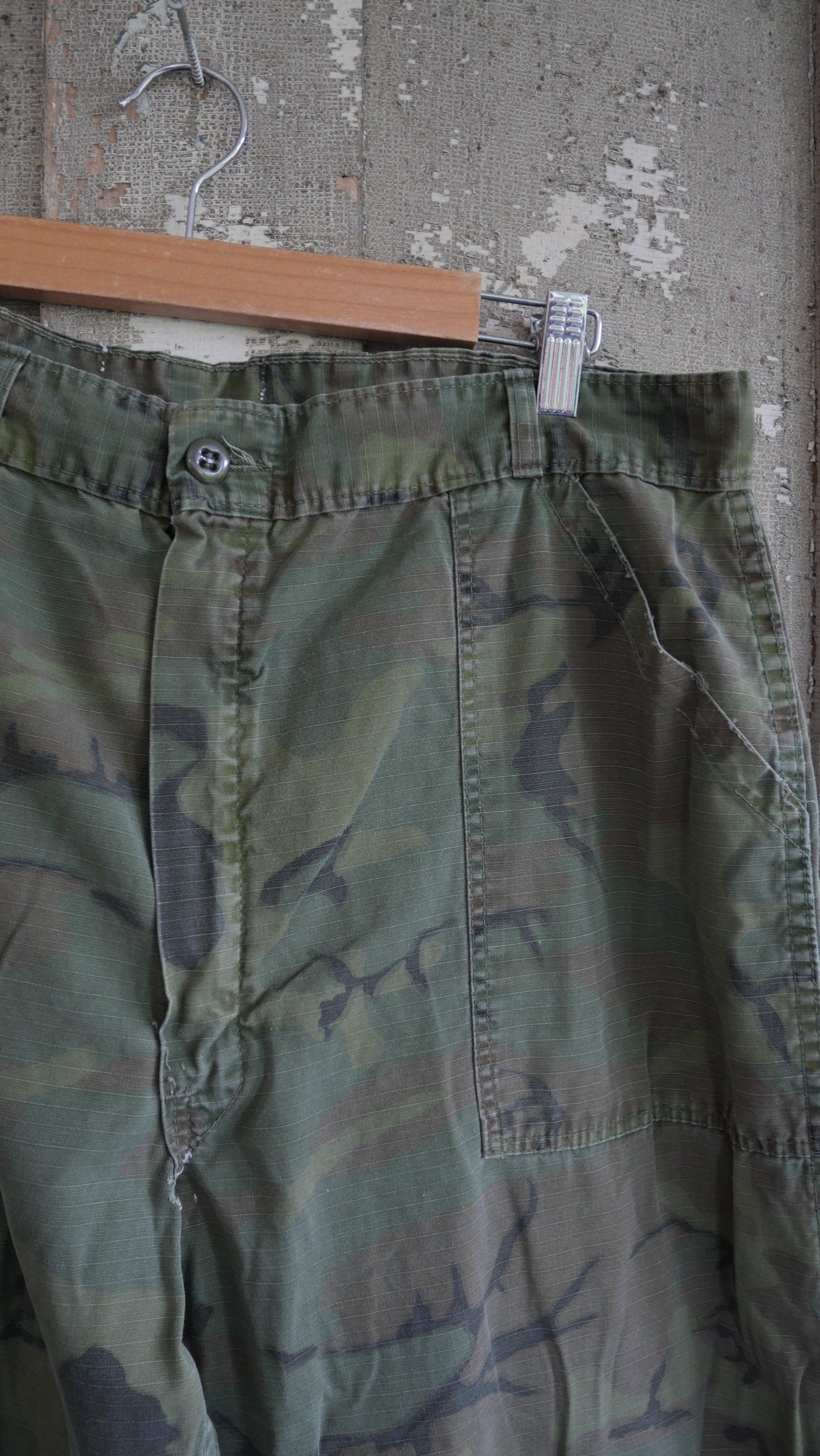 1970s Camo Baggy Pants | 35