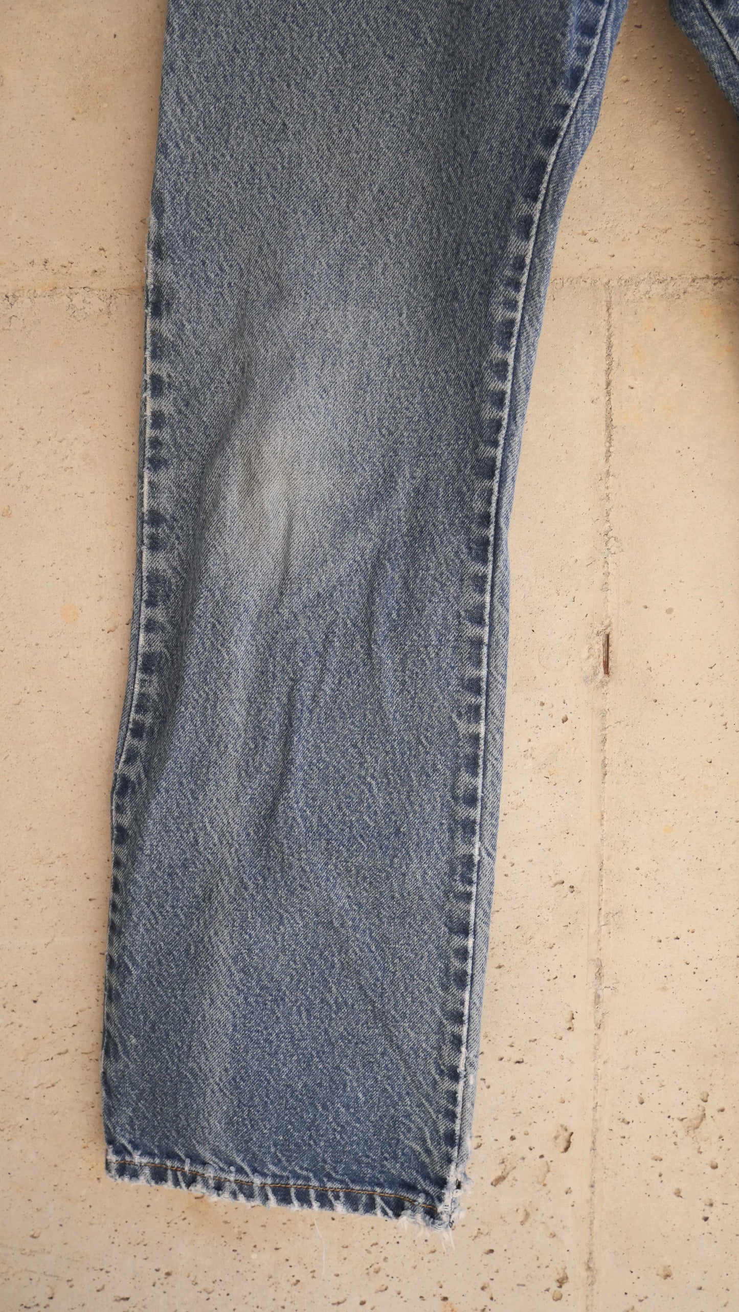 2000s Flared Levi's | 32