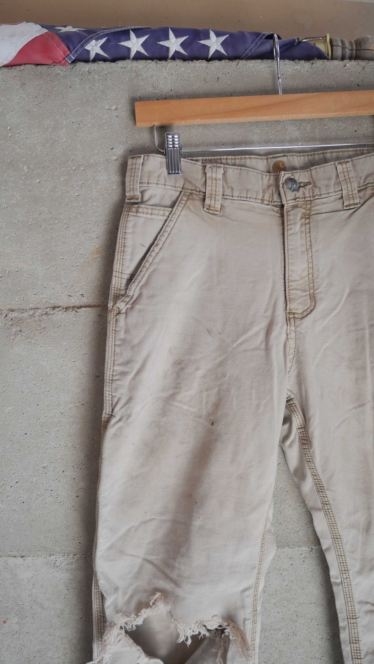 2000s Distressed Carhartt Pants | 30