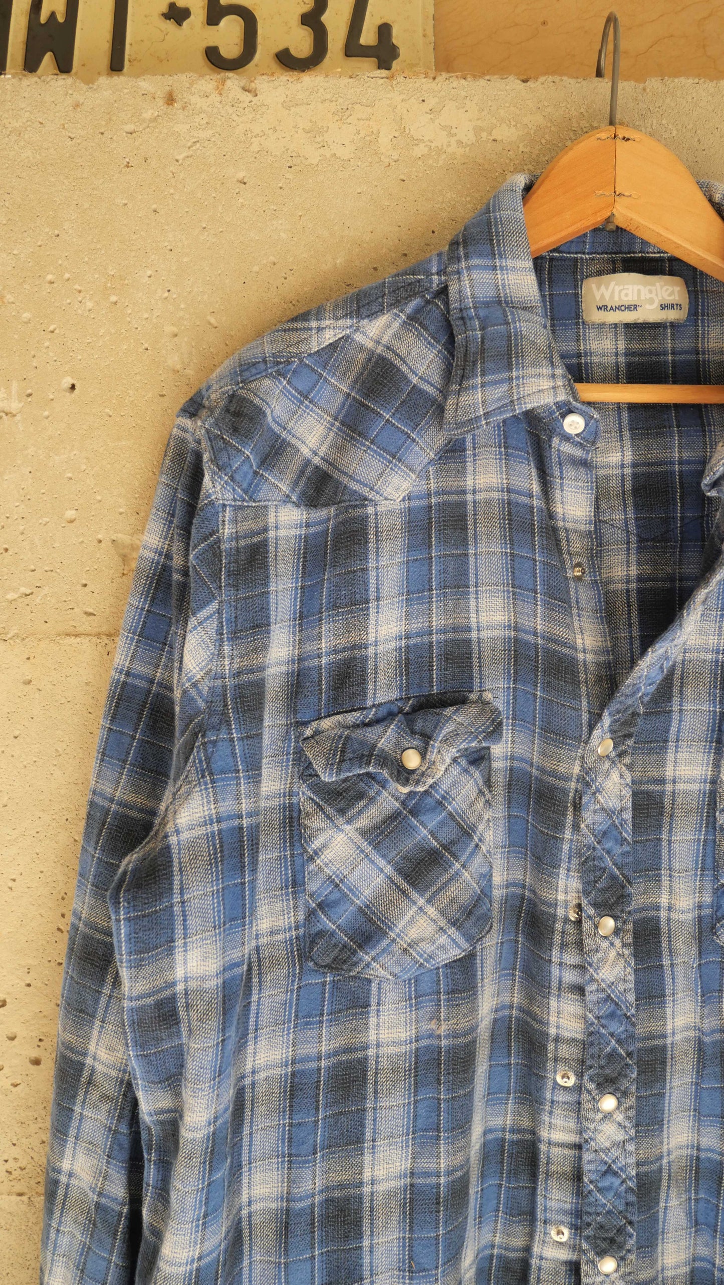 1990s Blue Wrangler Pearl Snap Flannel | L