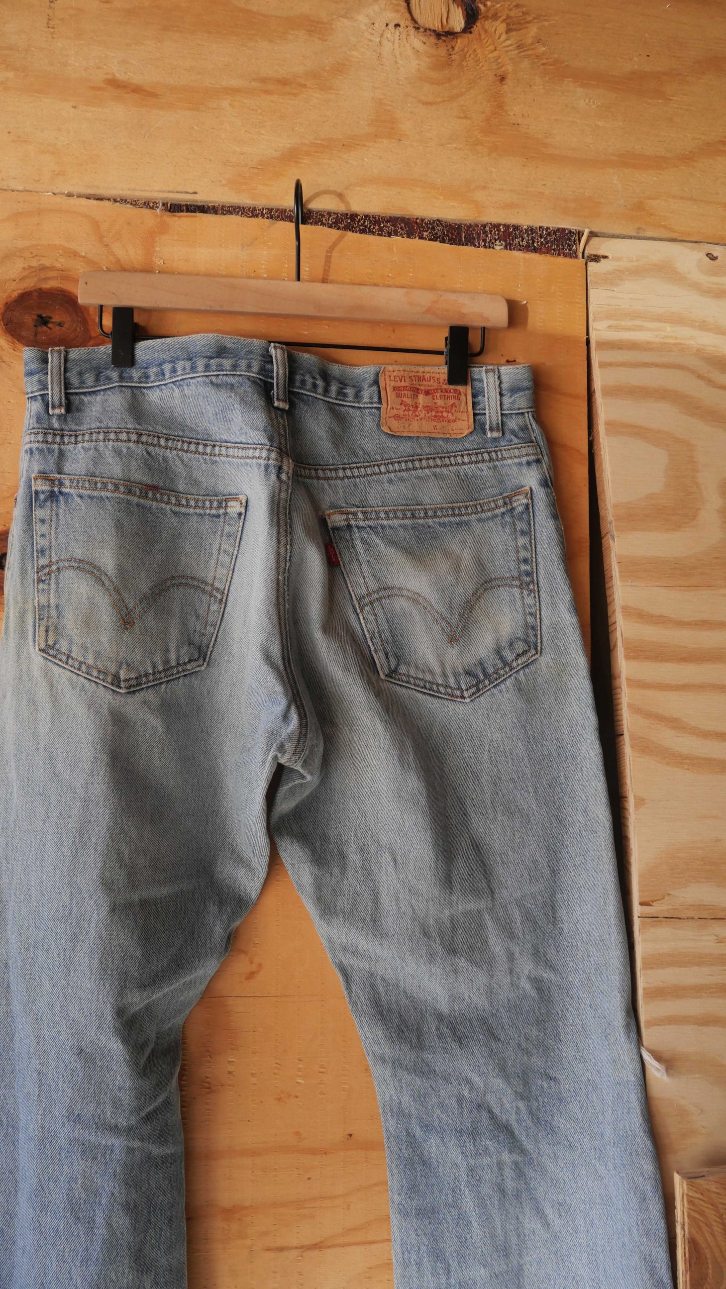 2000s Flared Levi's | 33