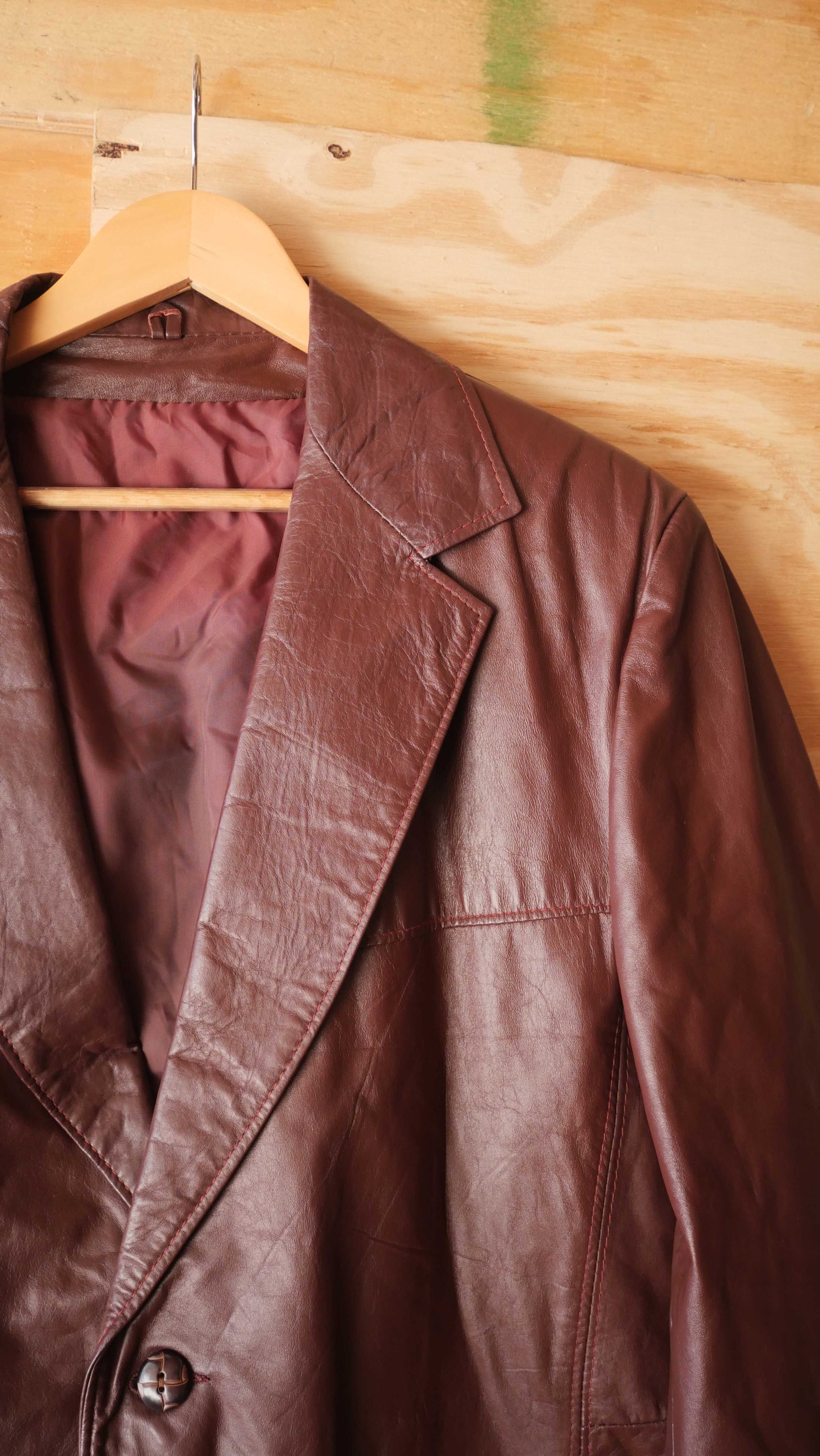 1970s Cherry Leather | XL