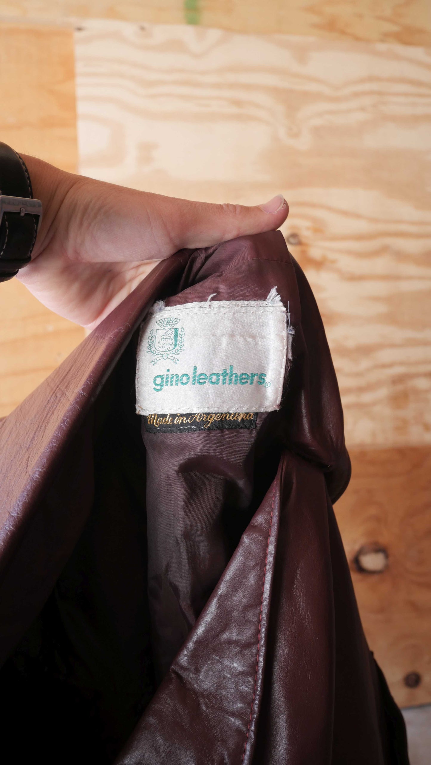 1970s Cherry Leather | XL