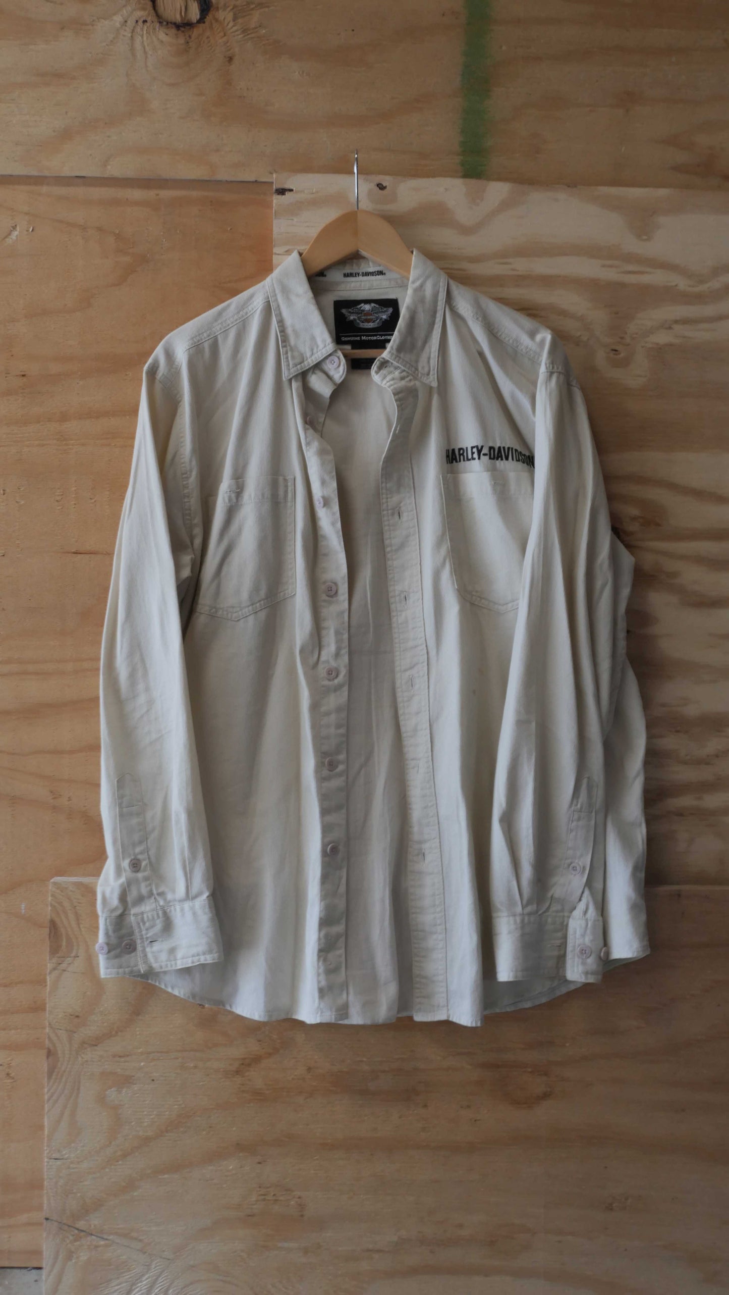 2000s Harley Cream Button Up Shirt | M