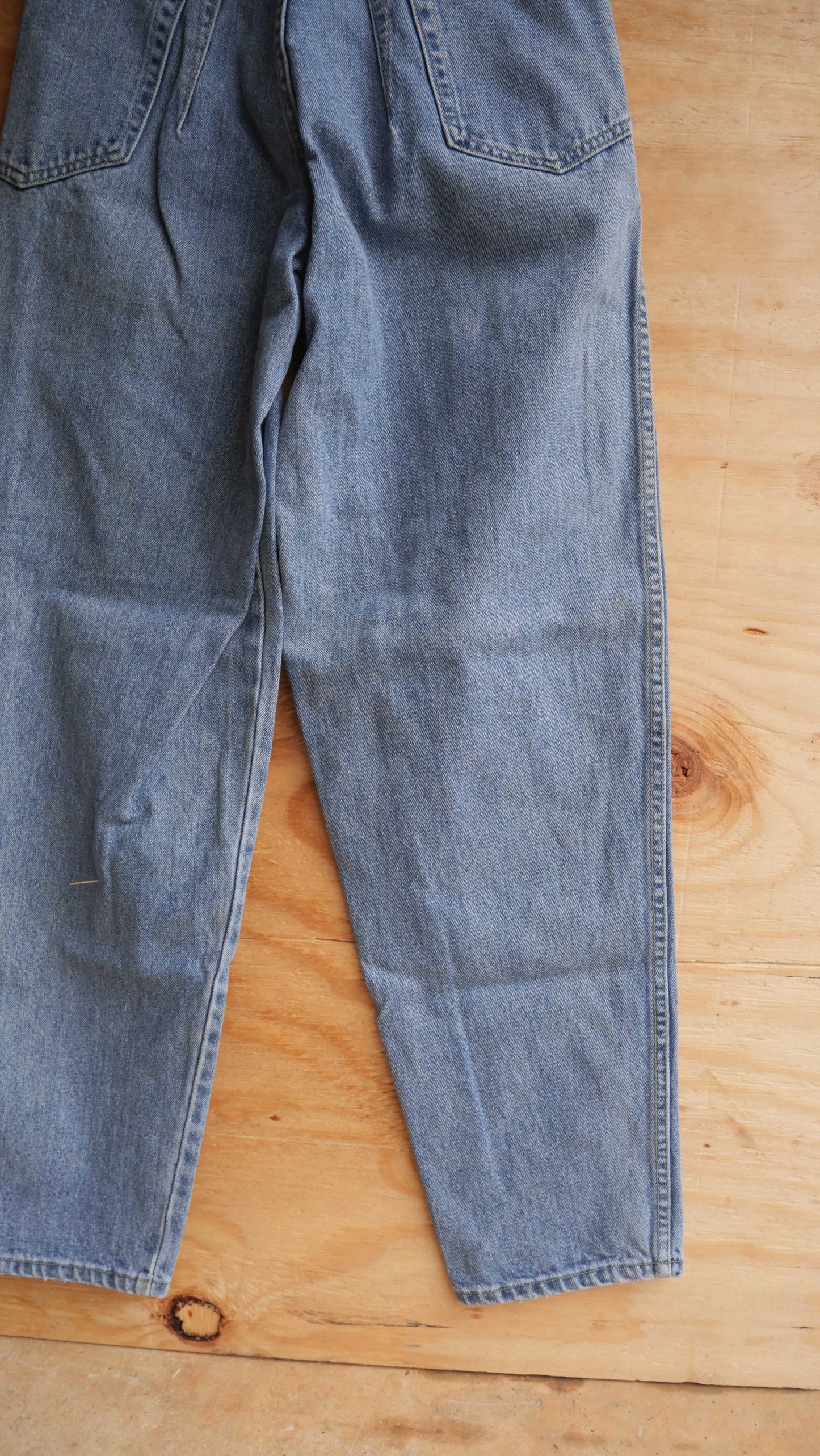 2000s Wide Leg Buckle Back Denim | 24