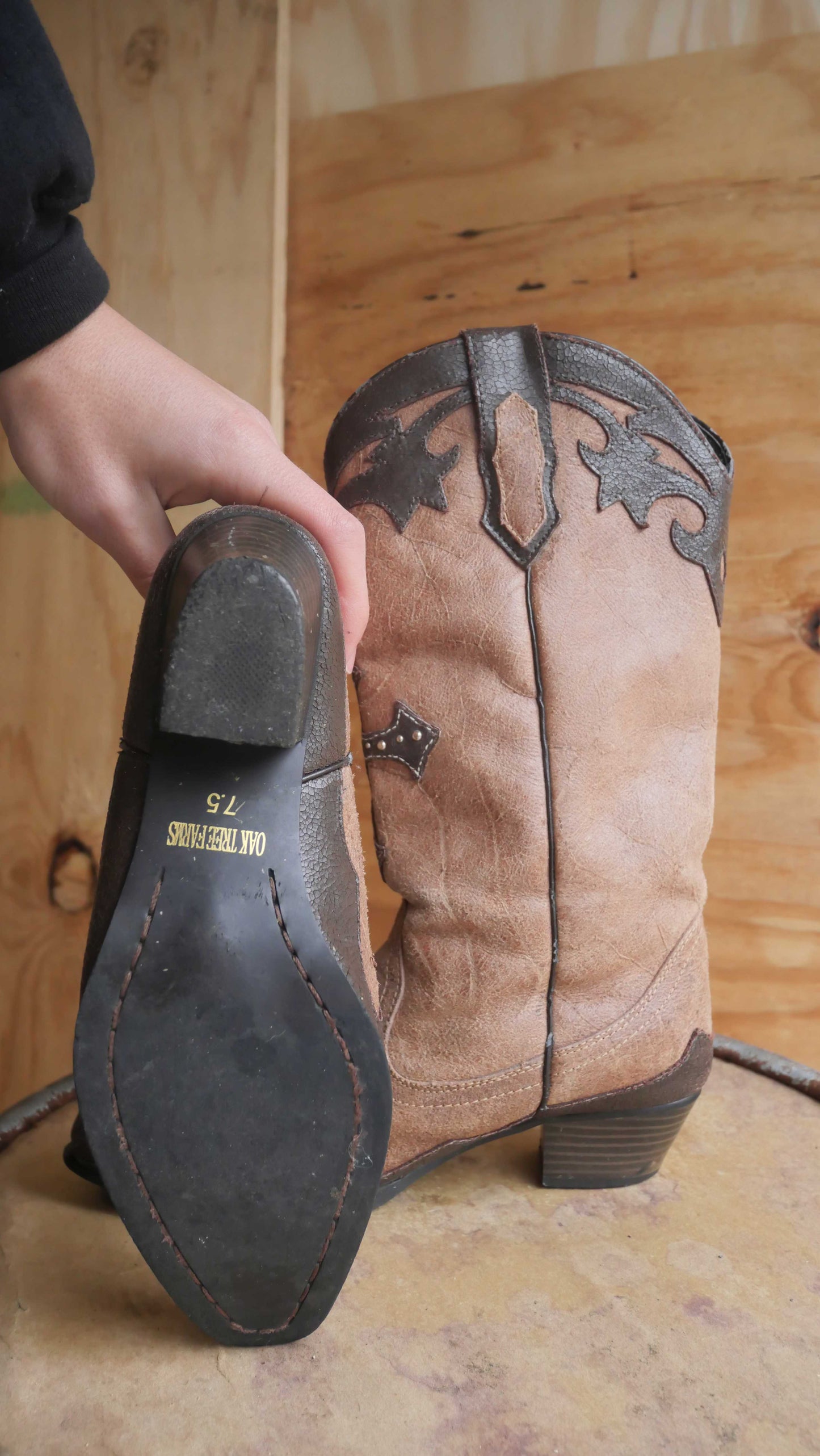 2000s Cross Cowboy Boots | 7.5