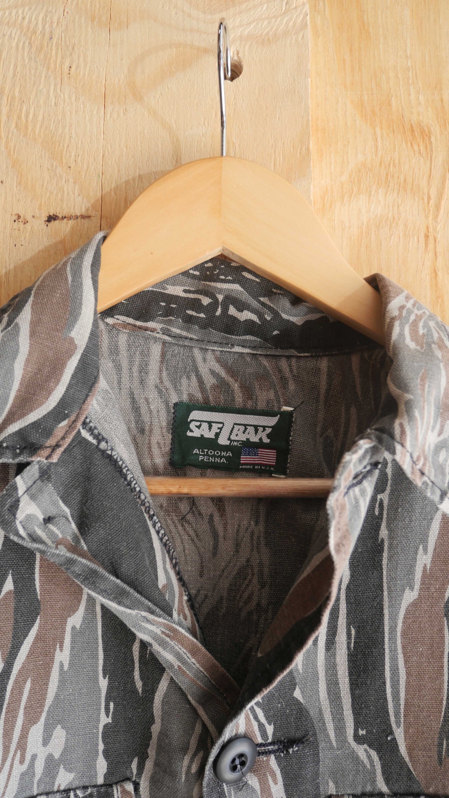 1980s Tiger Camo Chore Jacket | M