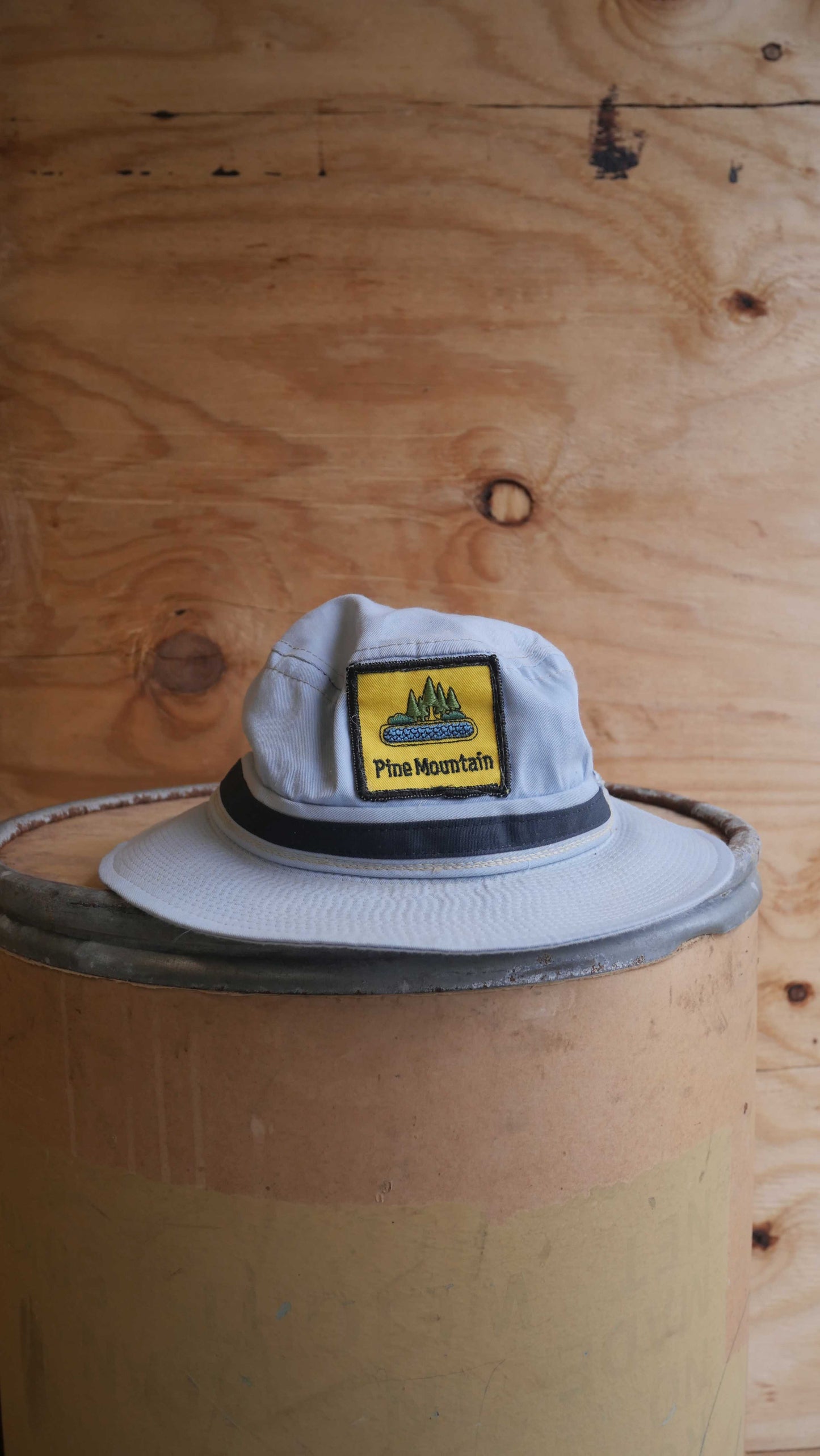 1980s Bucket Hat