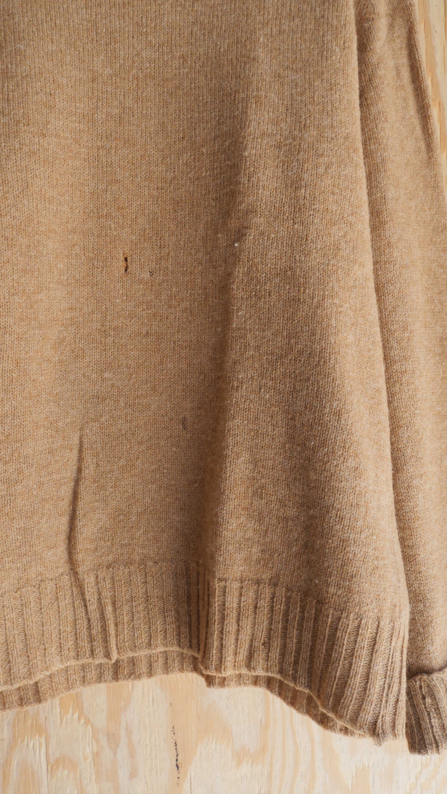 1980s Tan Wool Sweater | L