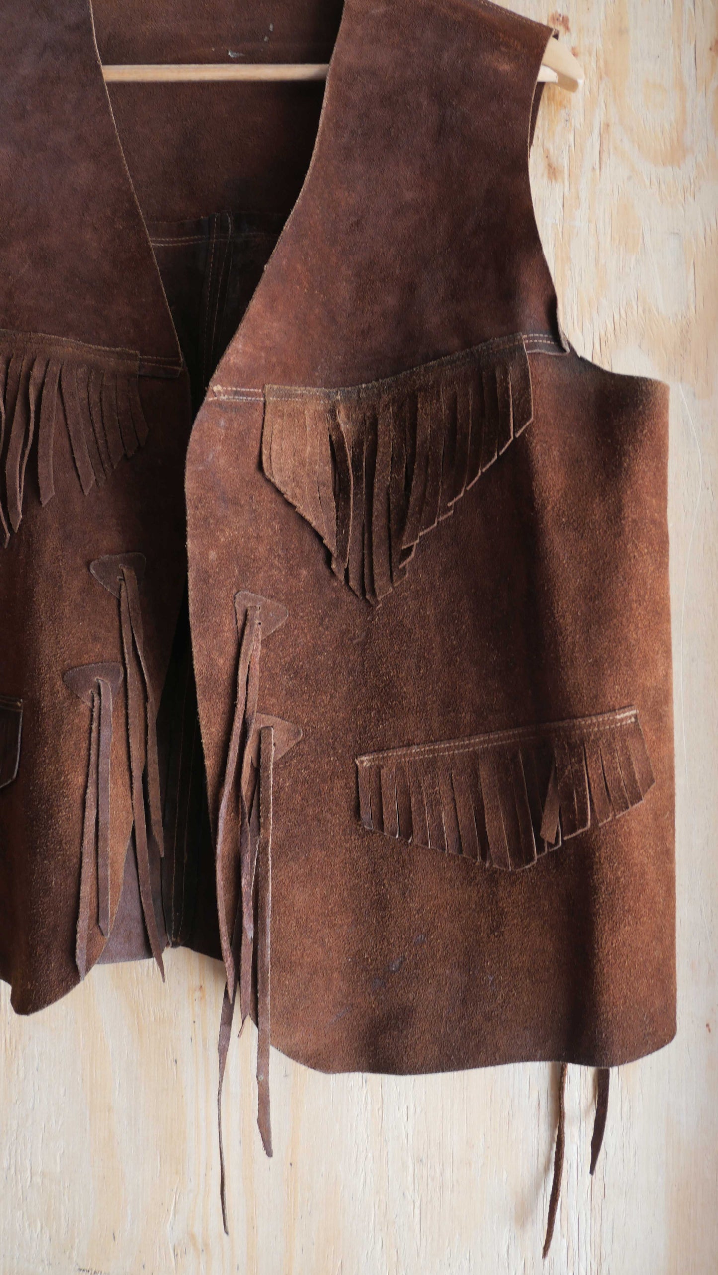 1960s Fringe Leather Vest | L