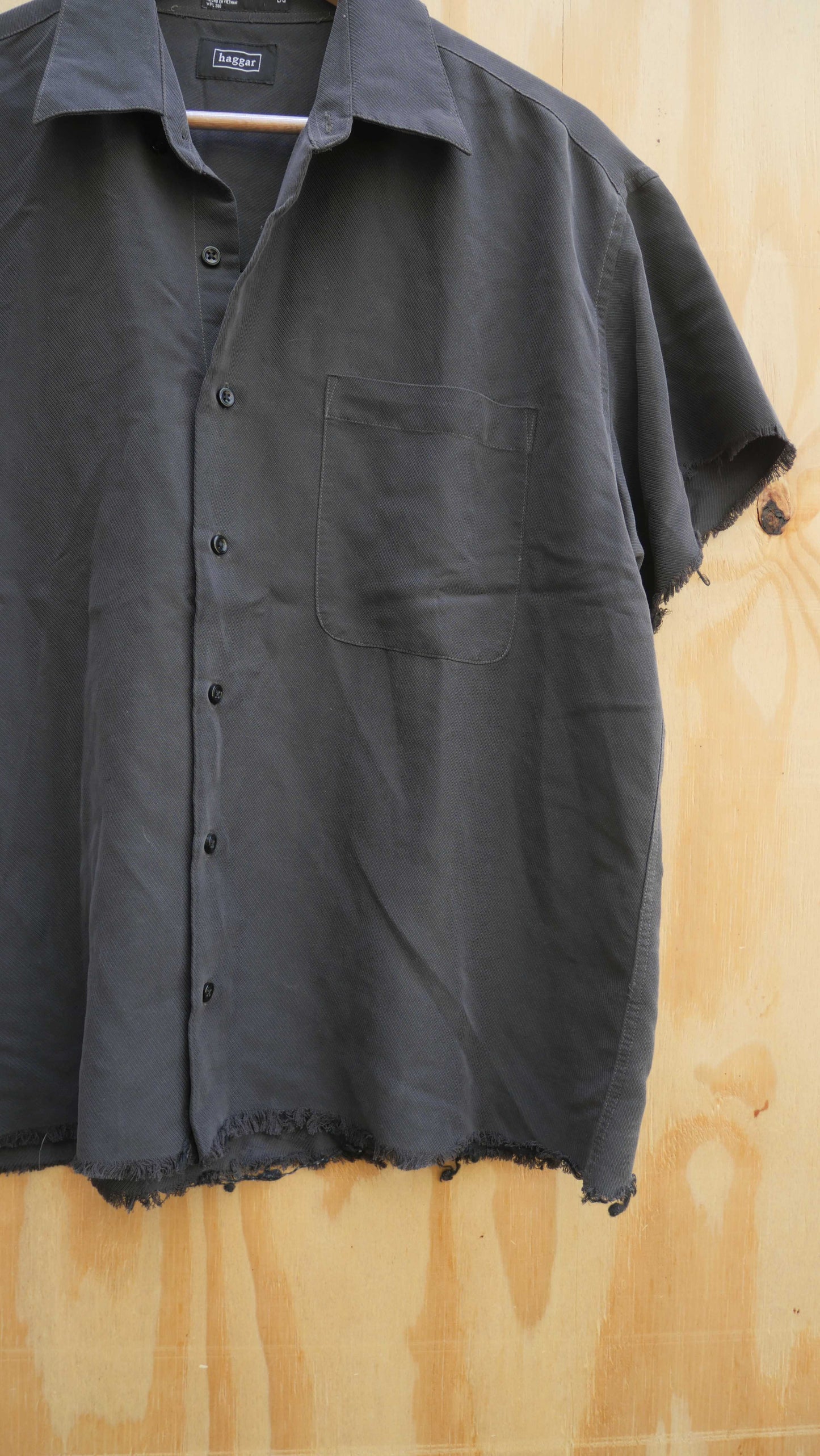 2000s Black Button Up Cut Off | L