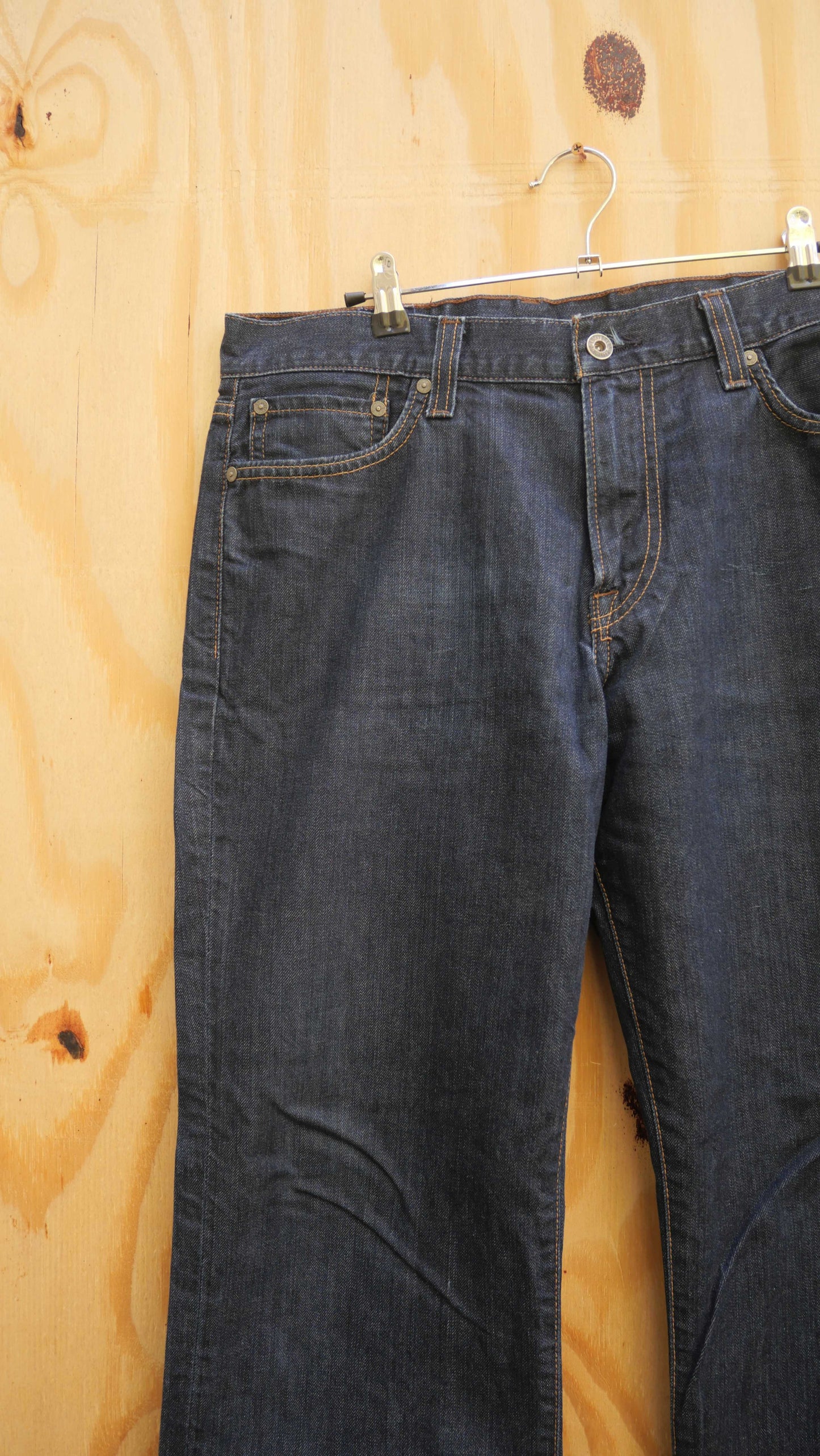 2000s Dark Wash Boot Cut Jeans | 33