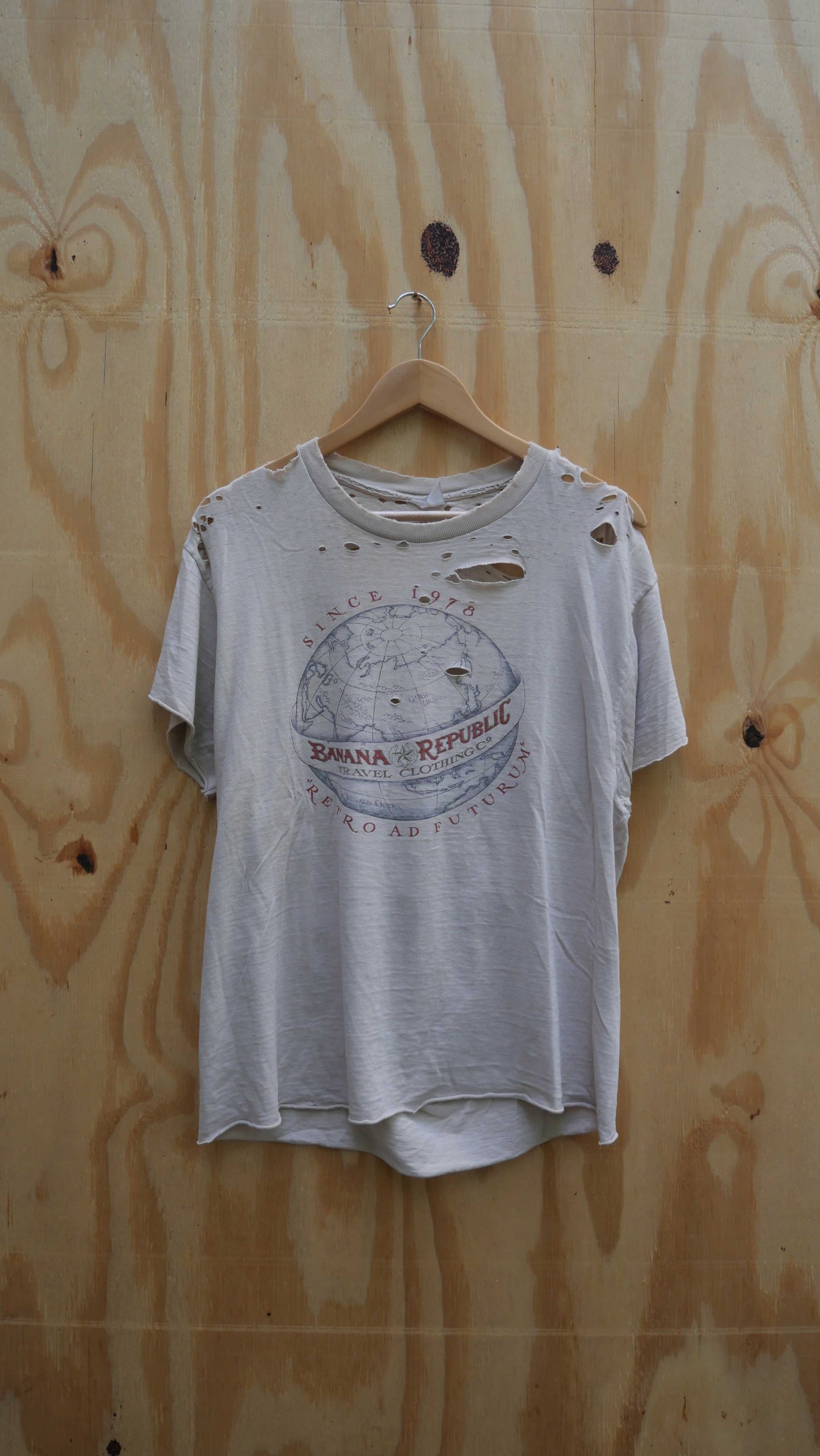 1990s Thrashed Tee | M