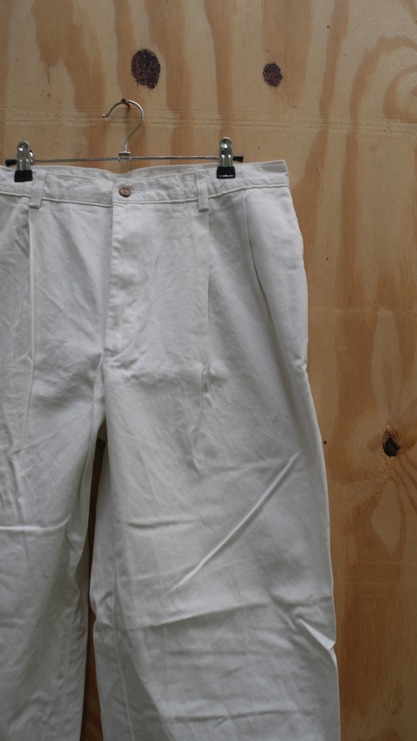 1990s Baggy White Chinos | 34
