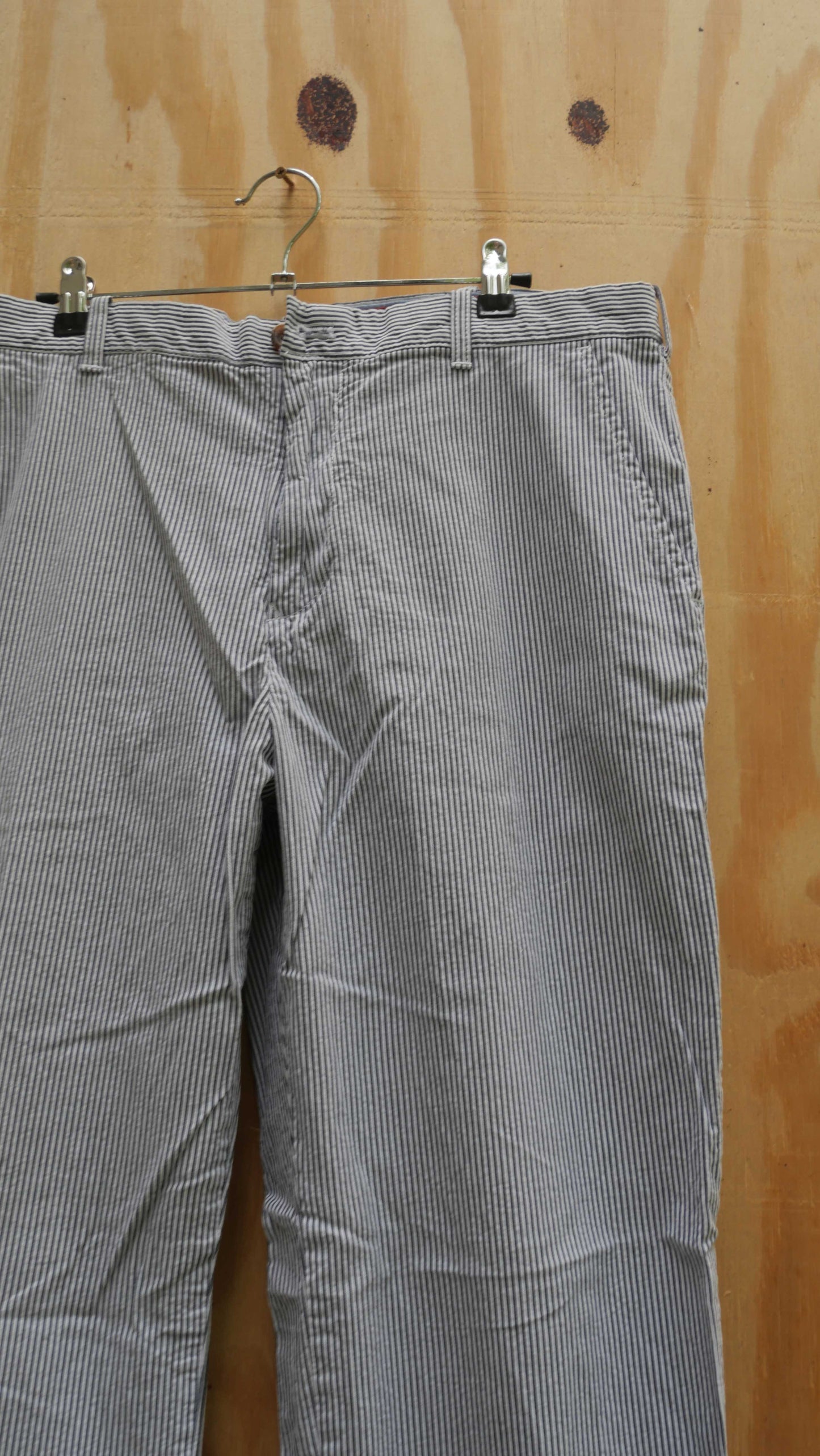 2000s Striped Searsucker Pants | 34