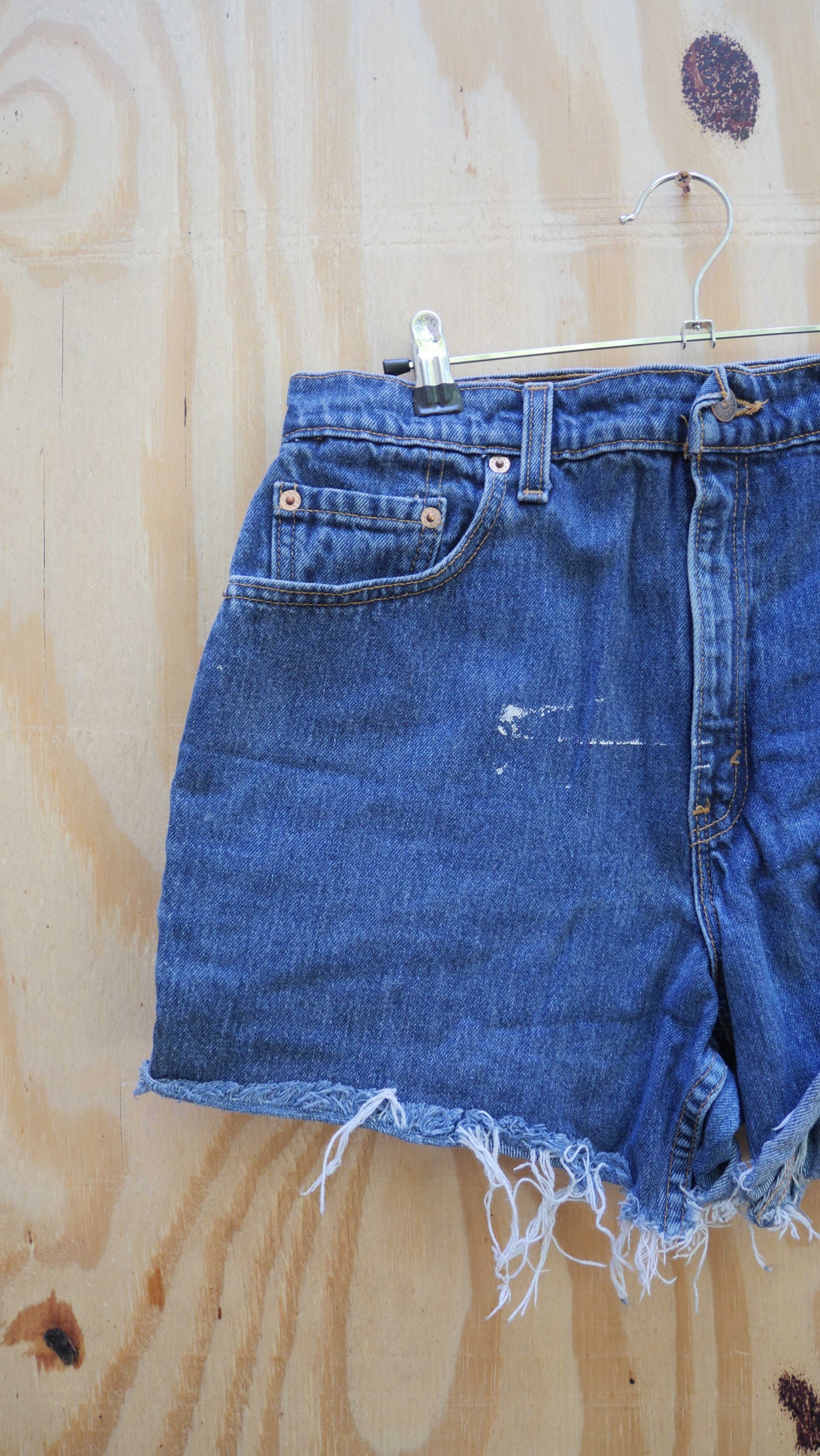 1990s Levi's Jorts | 29