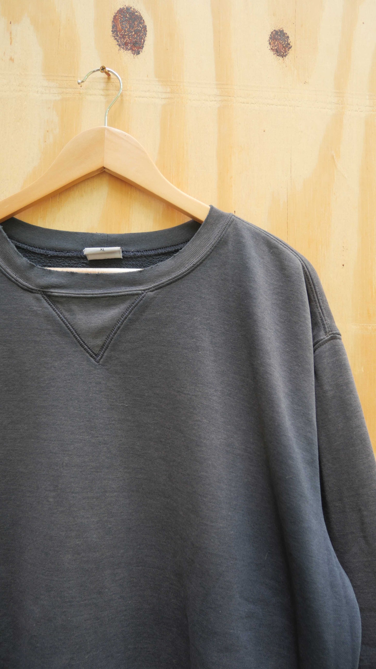 1990s Faded Carhartt Crewneck | XL