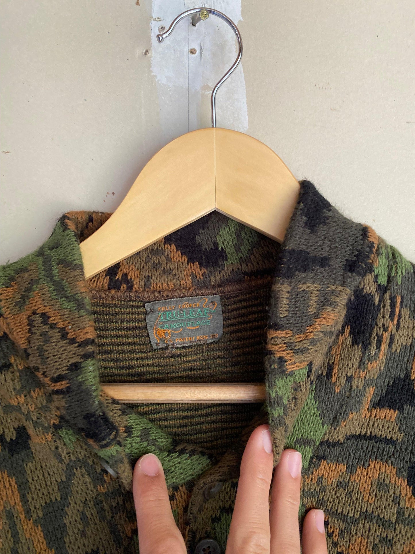 1980s Leaf Camo Sweater | L