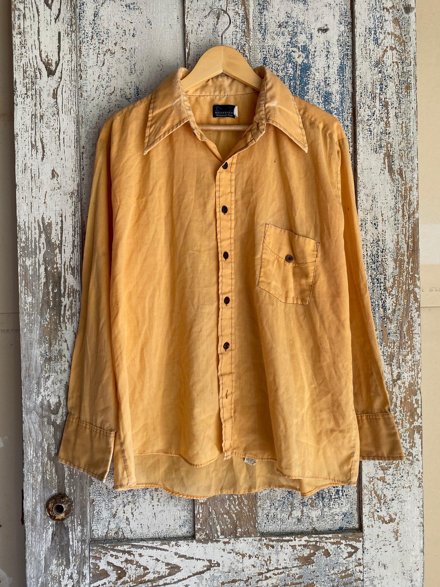 1970s Faded Boxy Button Up | L