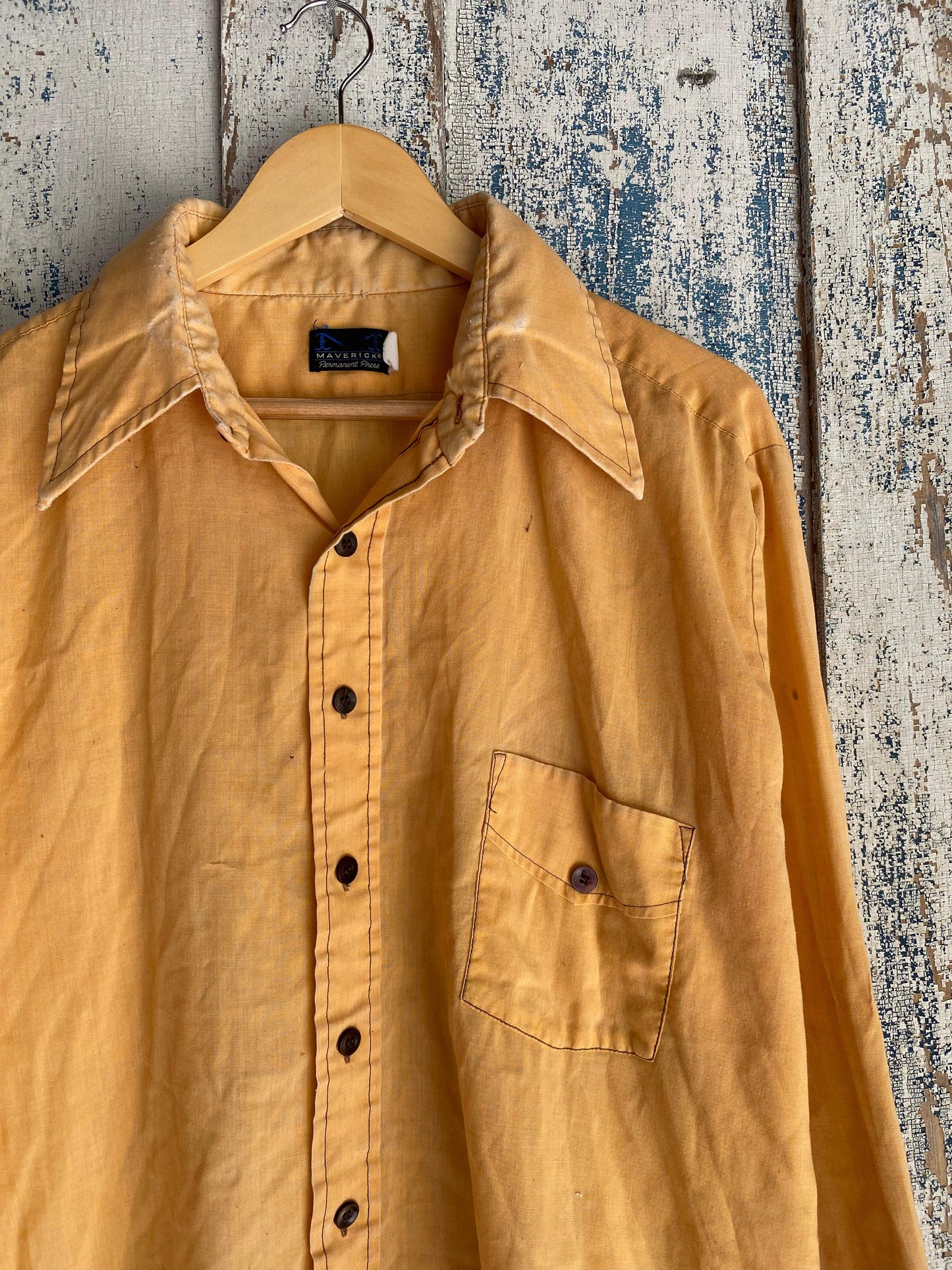 1970s Faded Boxy Button Up | L