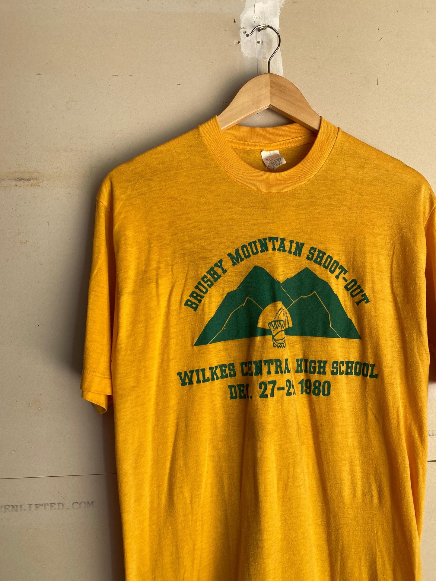 1980s Basketball Tee | M