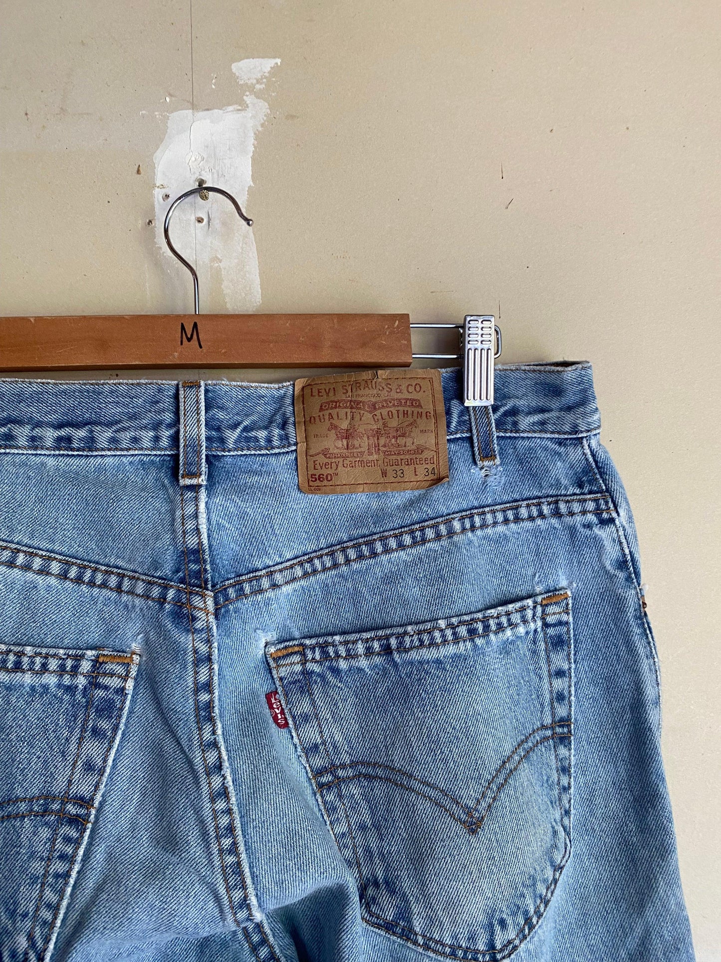 1990s Light Wash Levis Denim | 33
