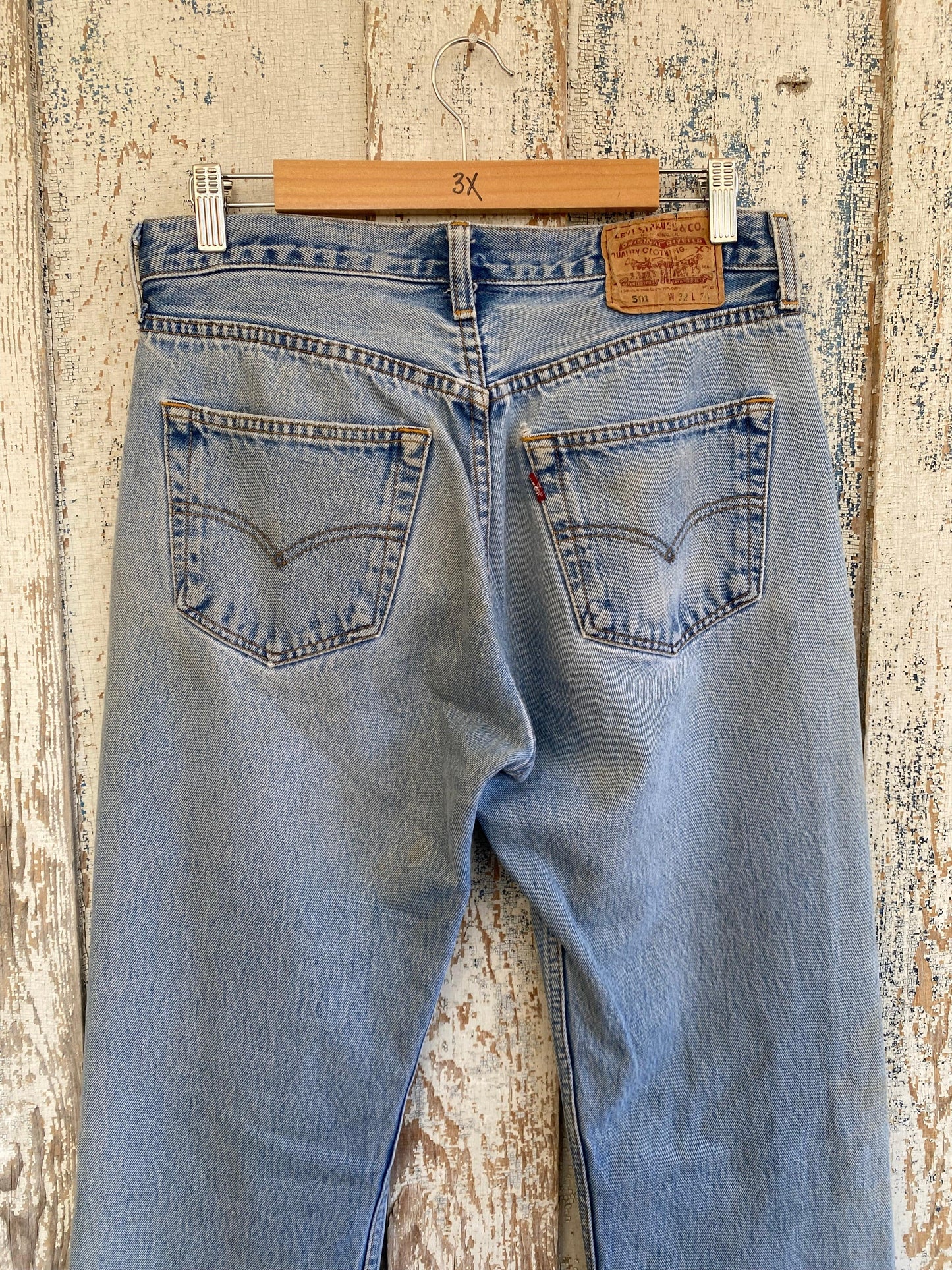 1990s Light Wash 501 Levi's | 32