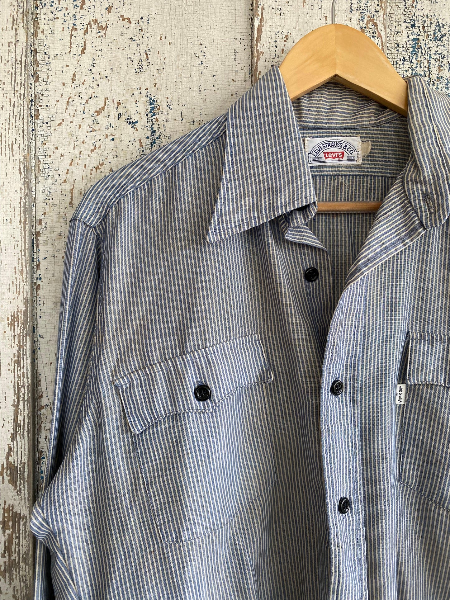 1980s Pin Striped Levi's Shirt | L
