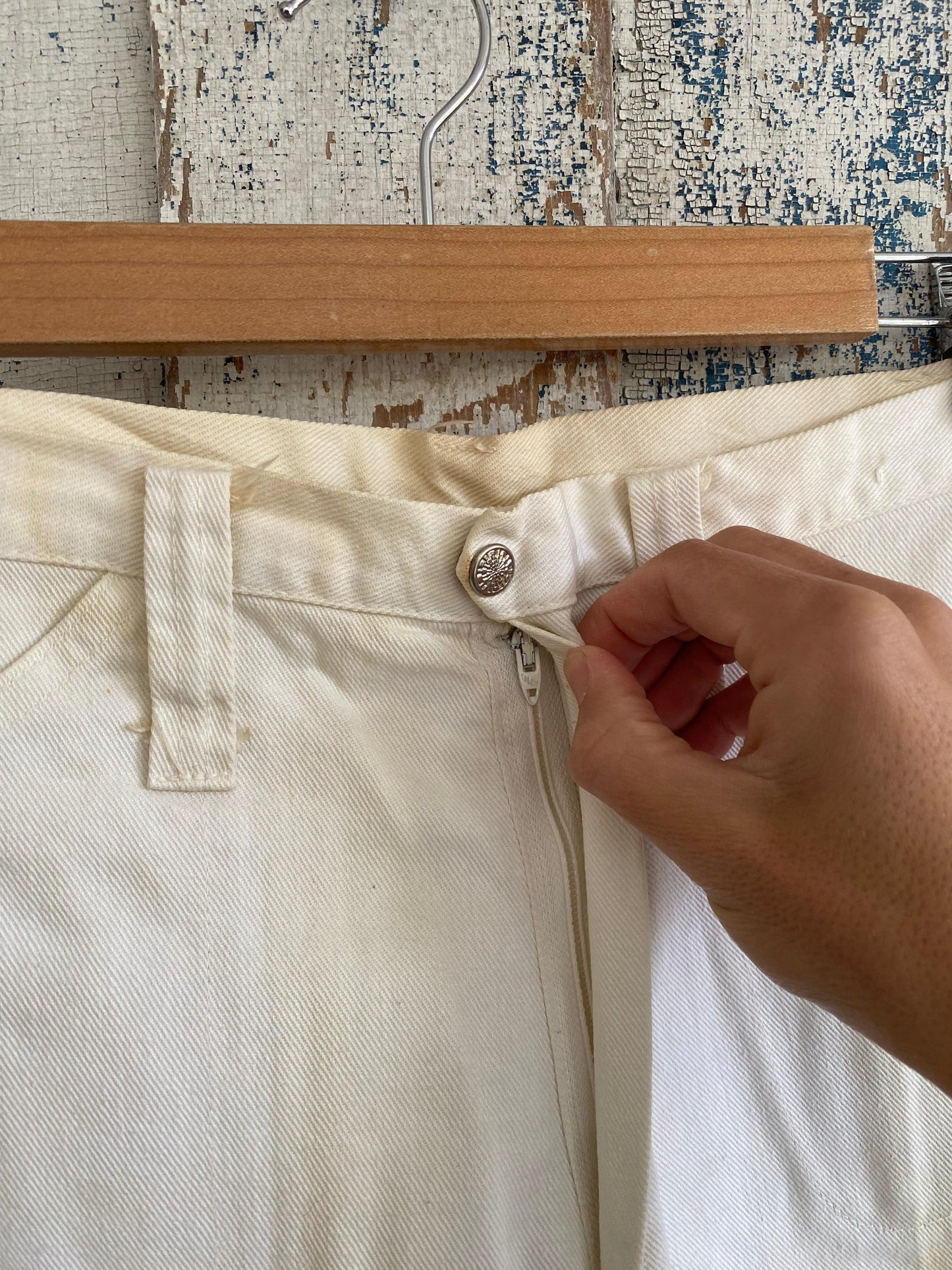 1970s White Bell Bottoms | 28
