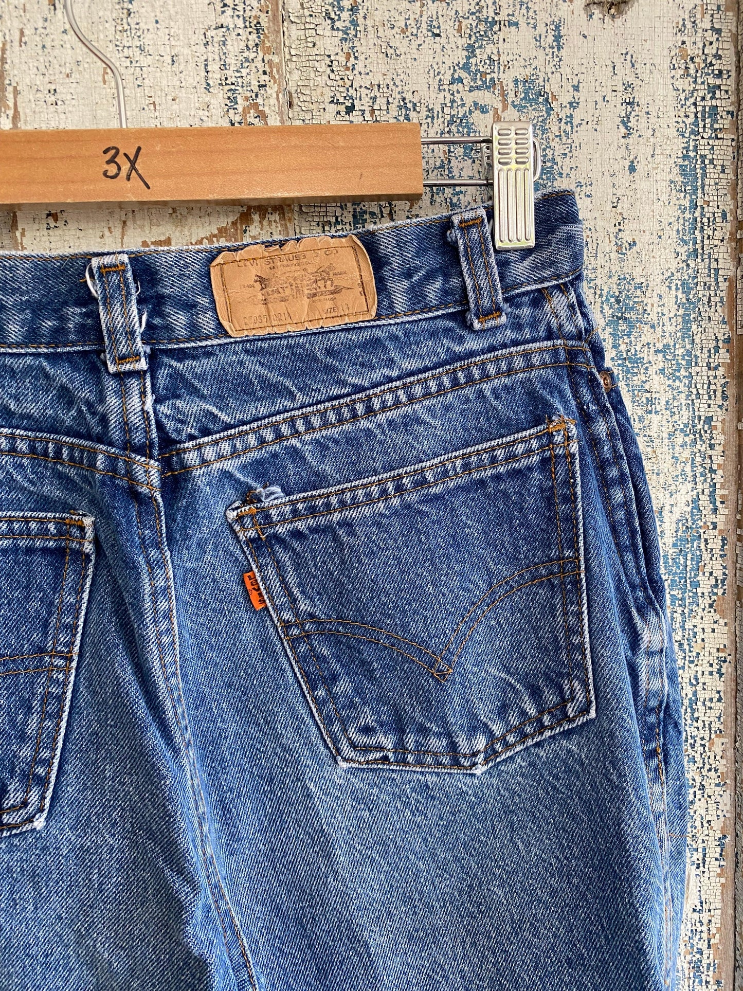 1980s Orange Tab Levi's | 29