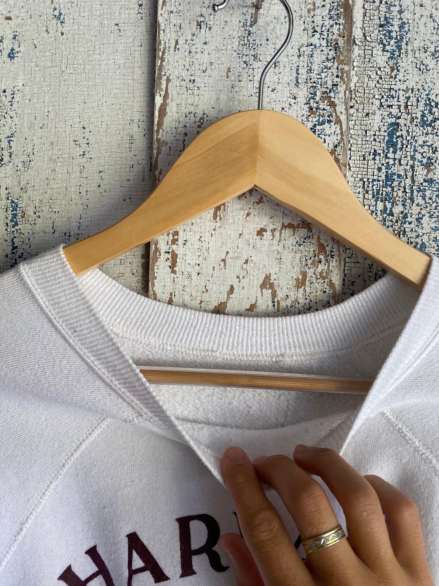 1980s Harvard Raglan Crewneck | L