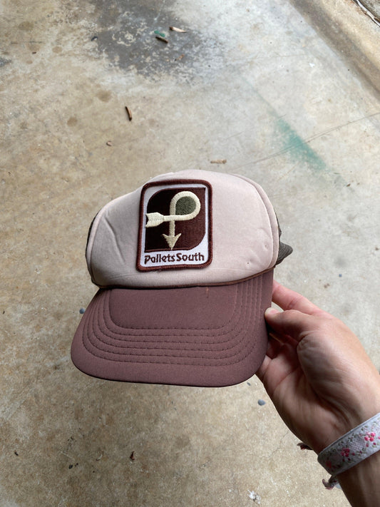 1990s brown trucker hat