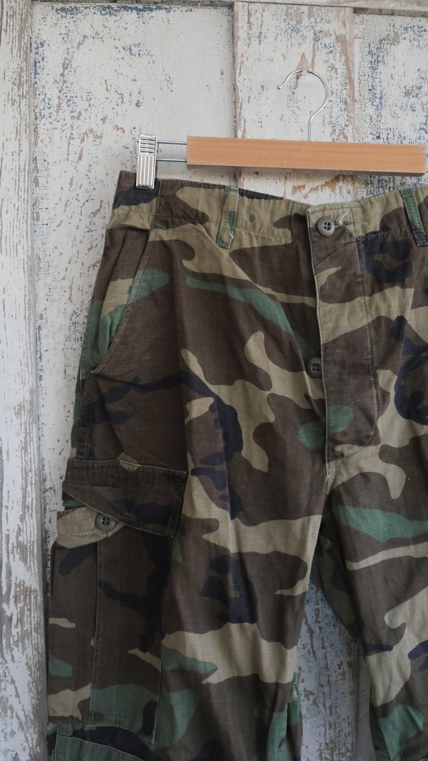 1990s Woodland Camo Cargos | 30