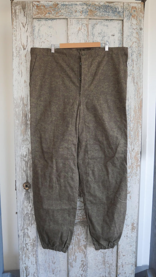 1980s Double Knee Camo Military Pants | 44