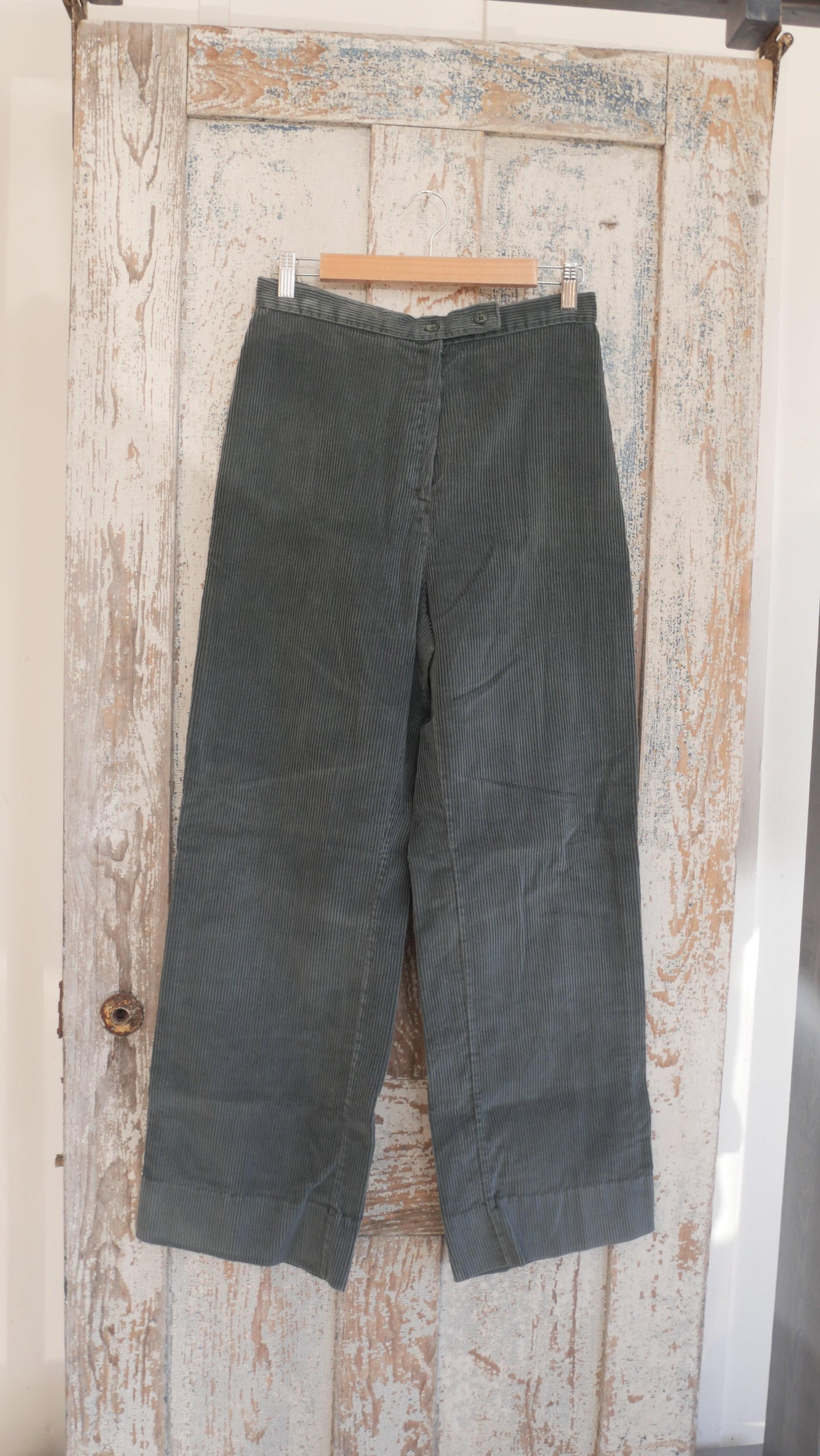 1970s Corduroy Bell Bottoms | 28