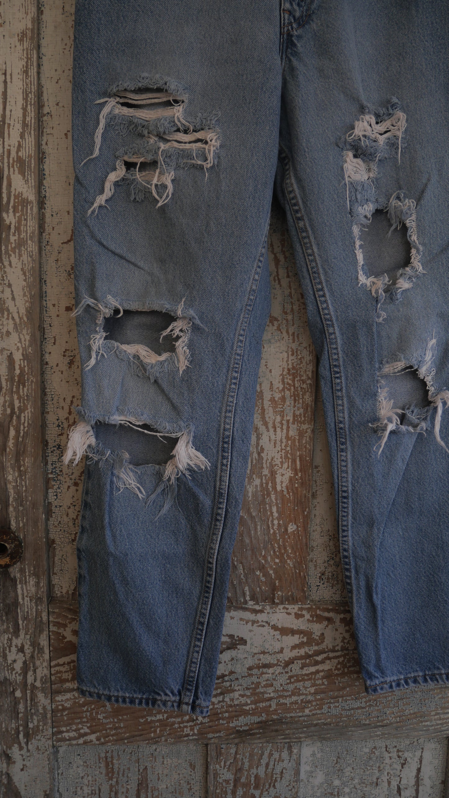 1990s Distressed Levi's | 28