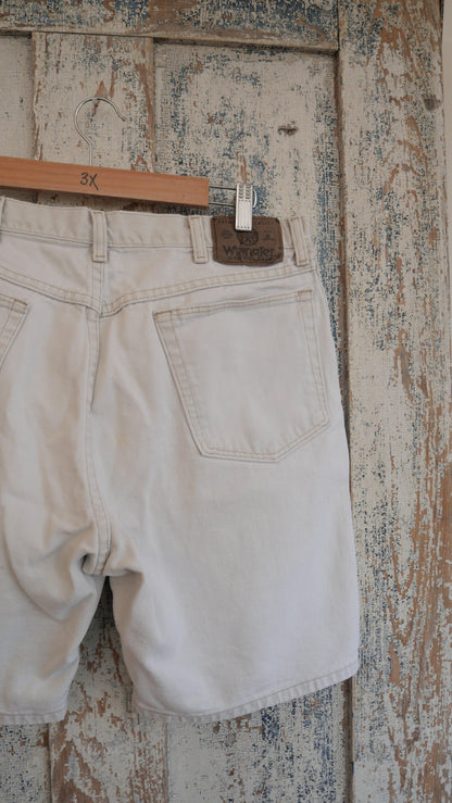 1990s Wrangler Shorts | 32
