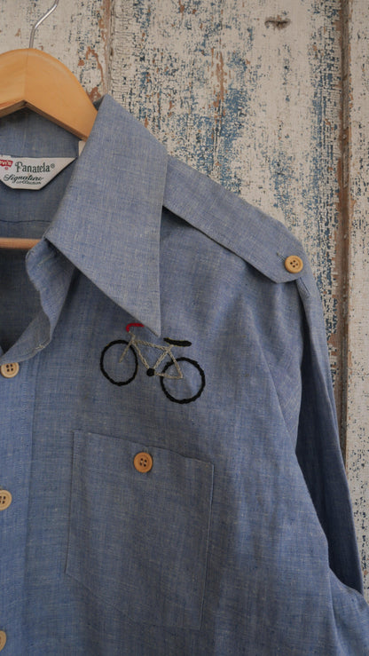 1970s Levi's Embroidered Shirt | L