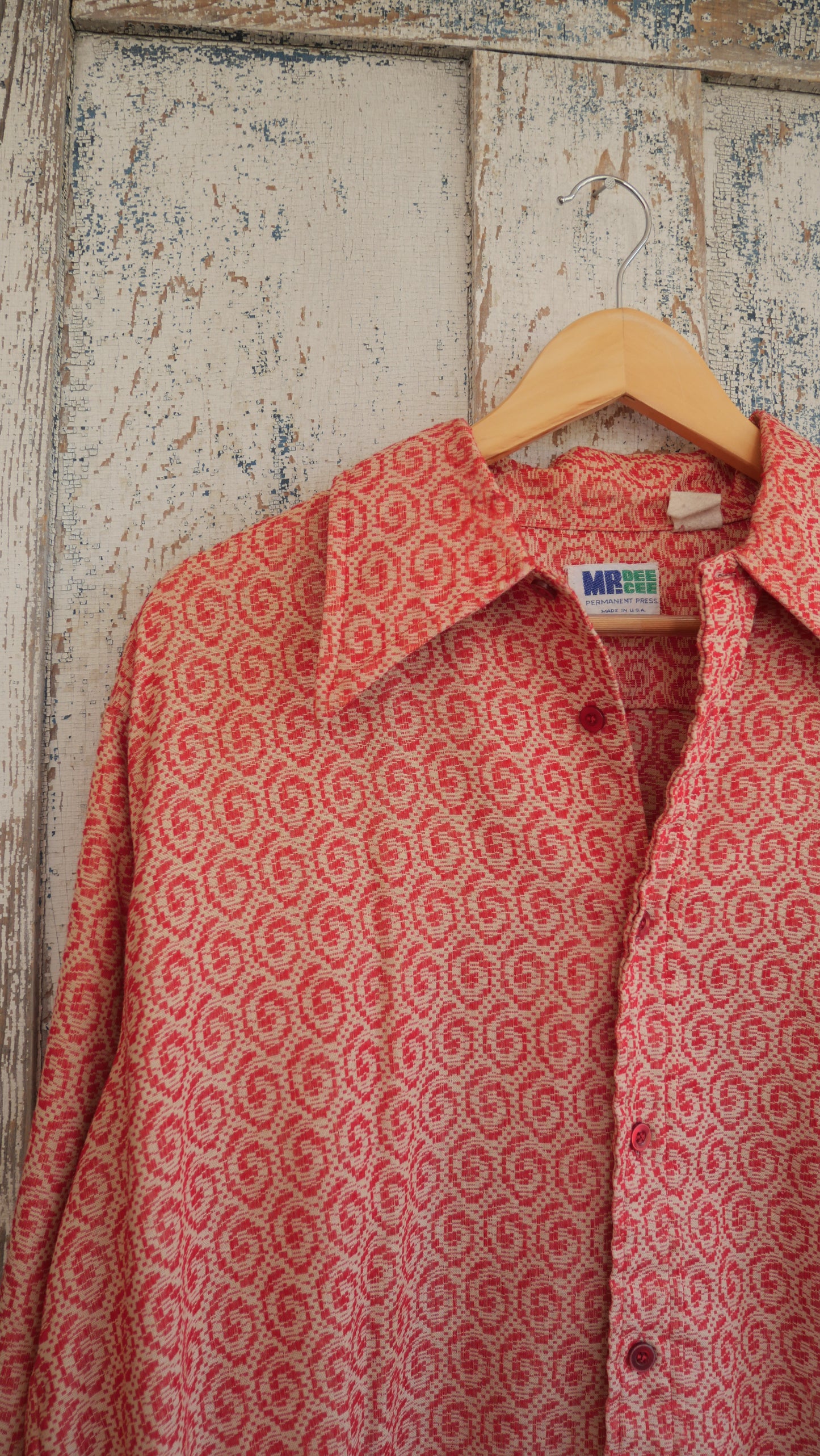 1970s Polyester Print Shirt | L