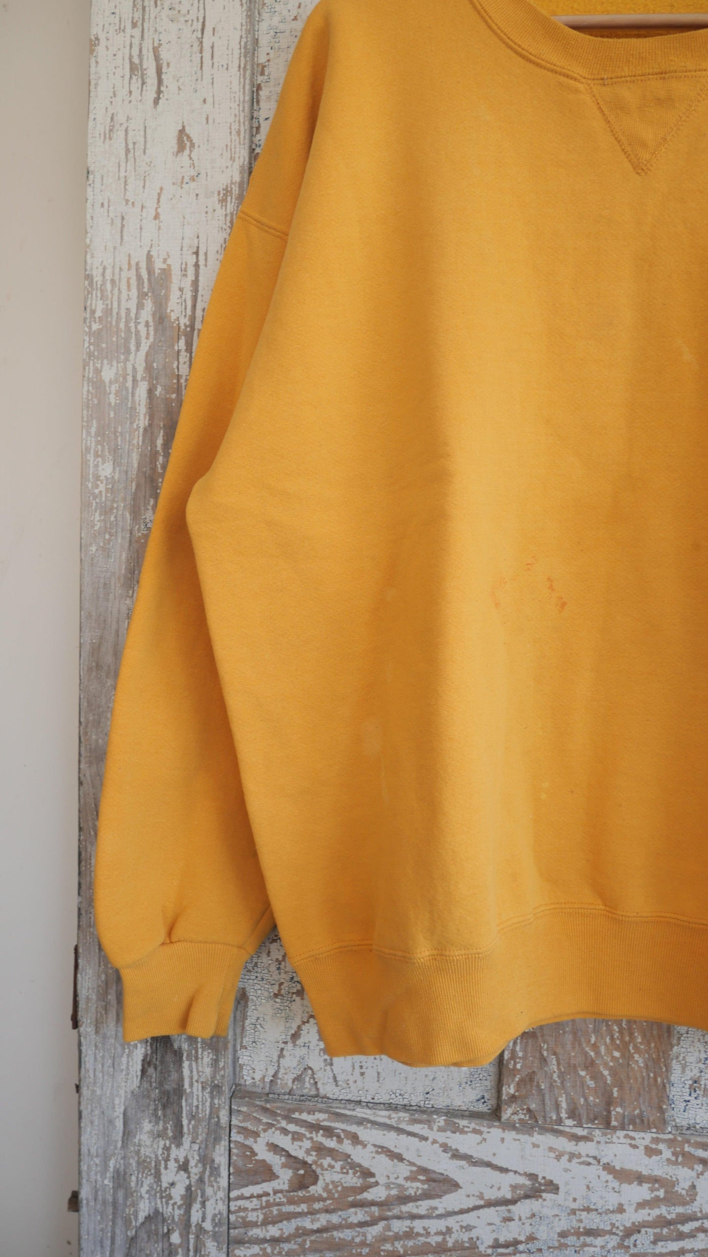 1990s Gold Russell Crewneck | XL