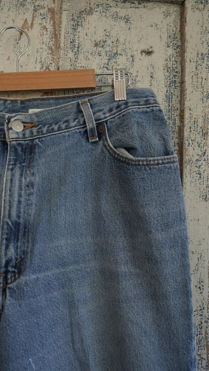 1990s Baggy Levi's | 33