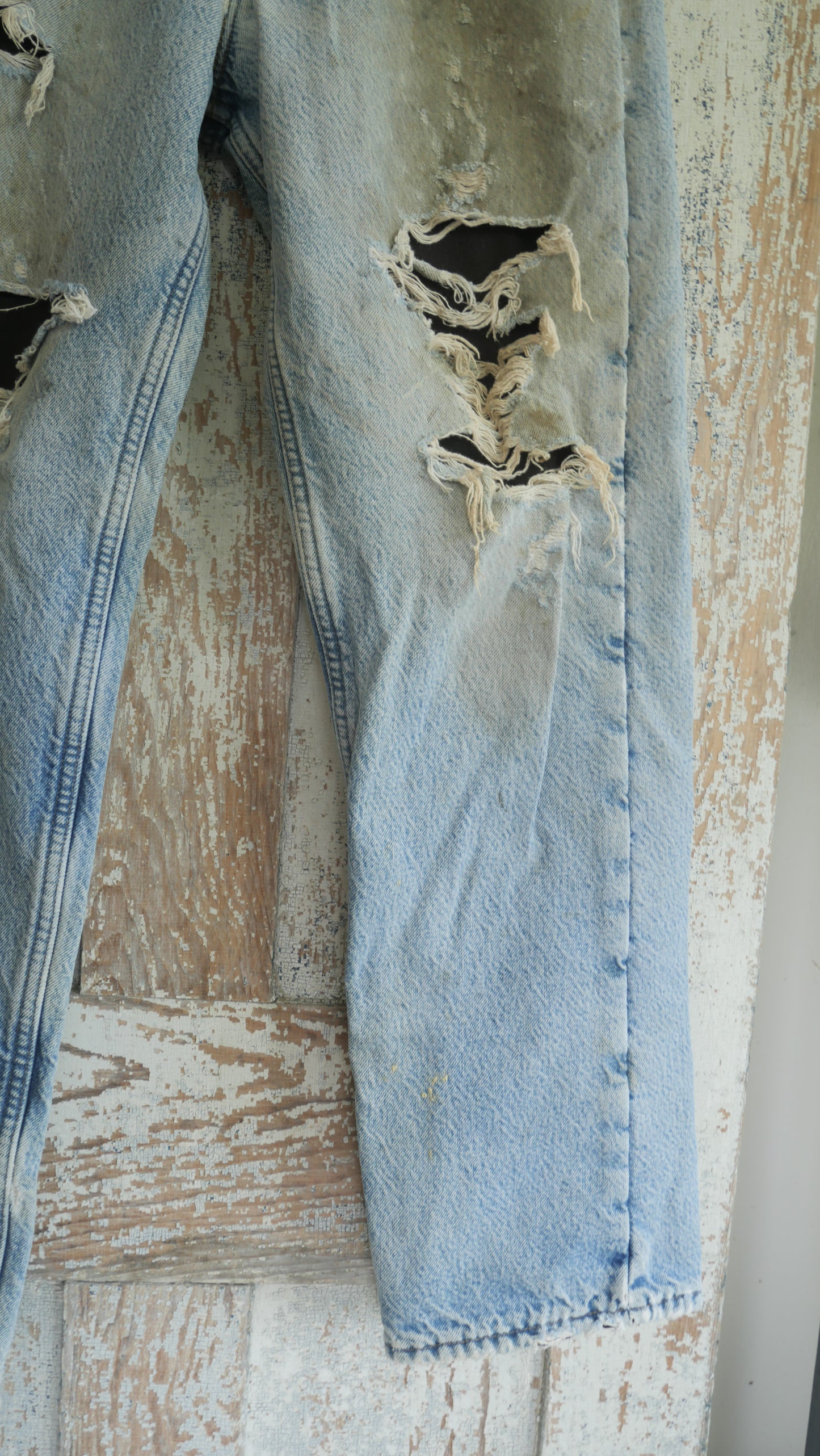 1990s Distressed Carhartt Denim | 32