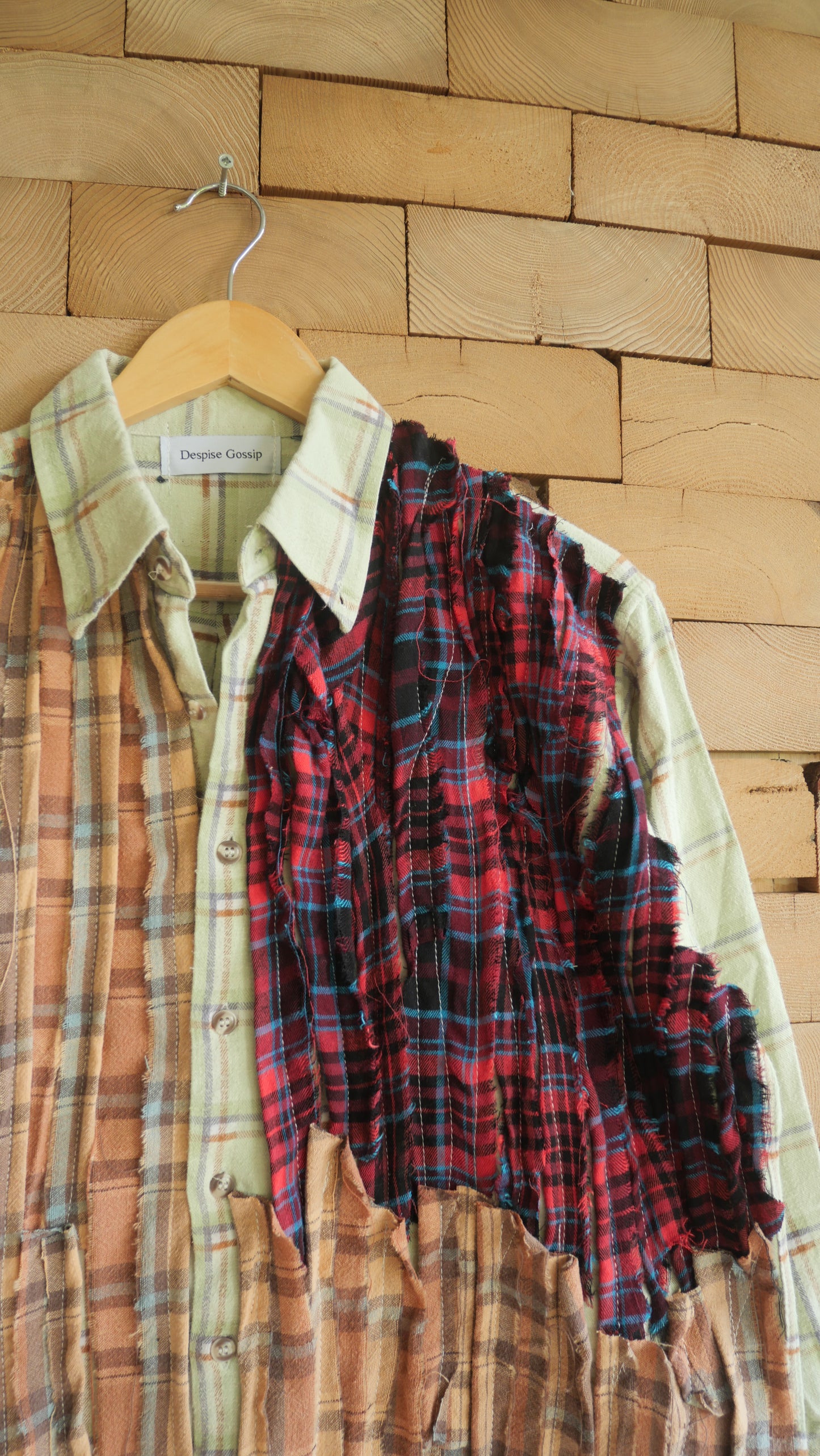 Despise Gossip Flag Flannel | M