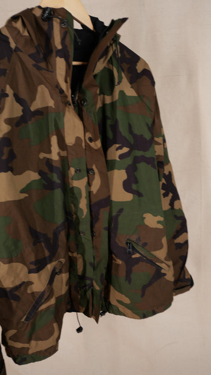 1980s Camo Gore-Tex Jacket | L