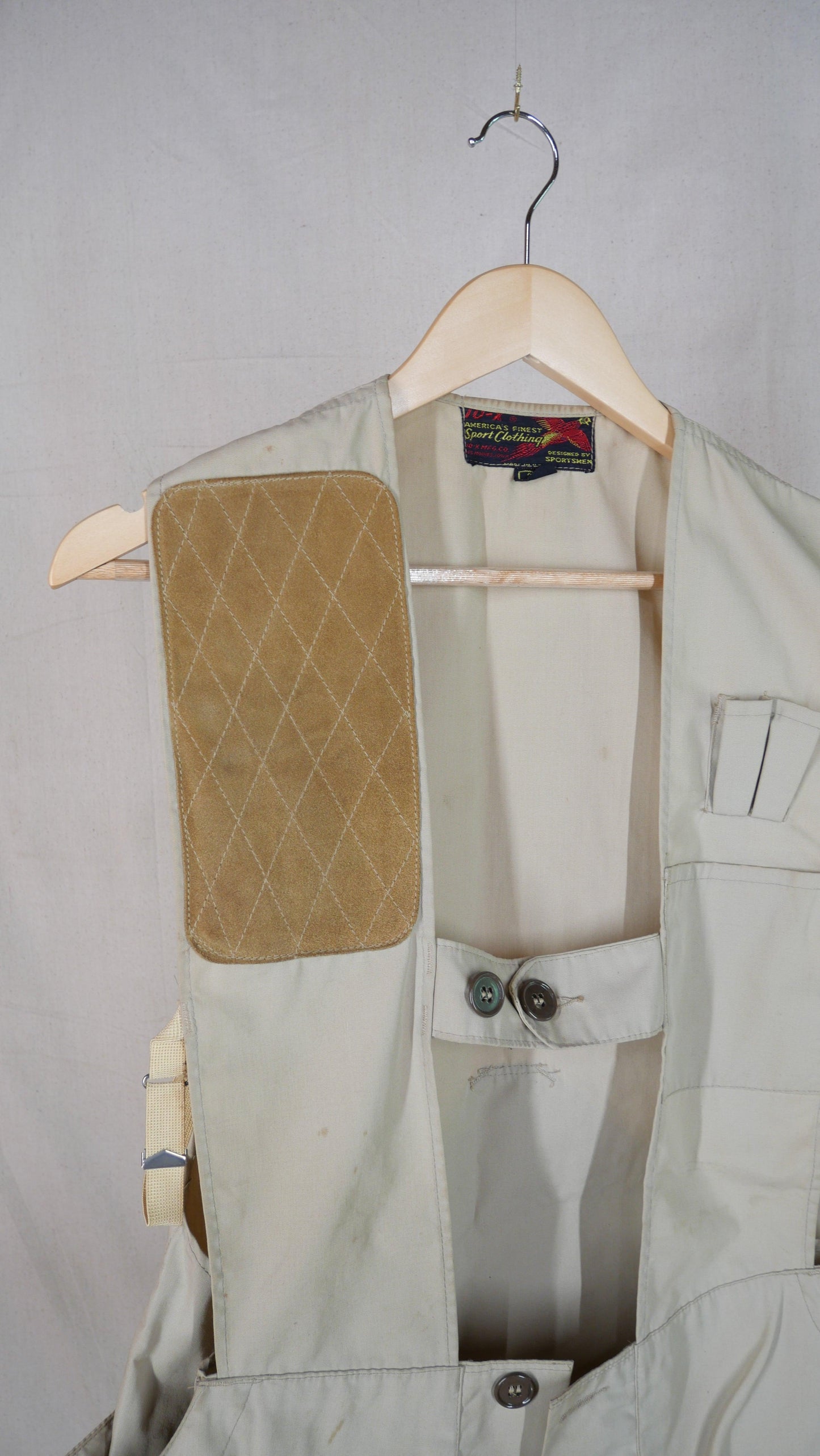 1960s Button Clasp Hunting Vest | L